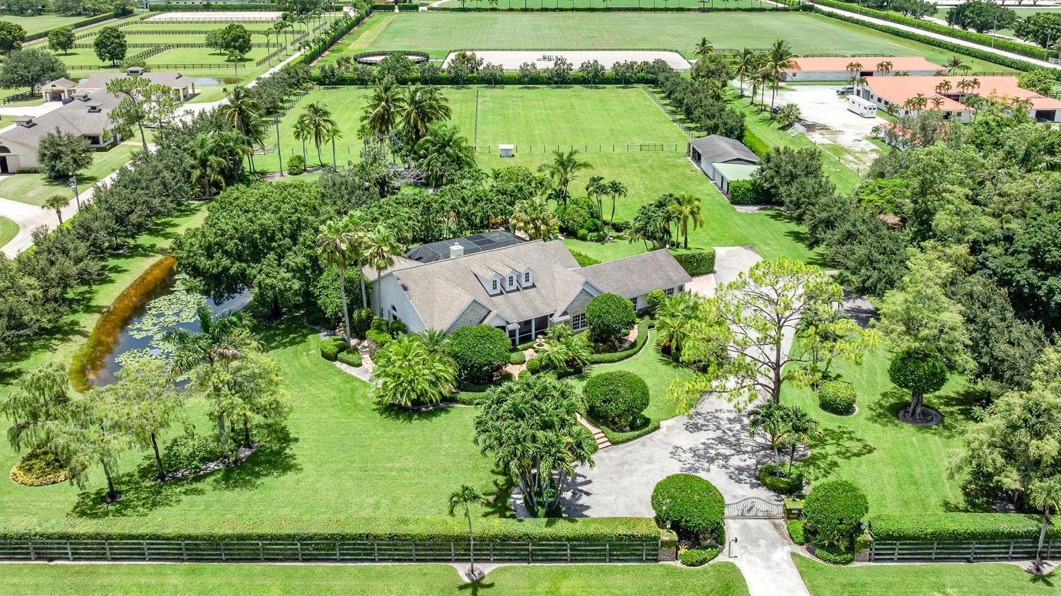 4595 125TH Avenue S, Wellington FL 33449 photo 2