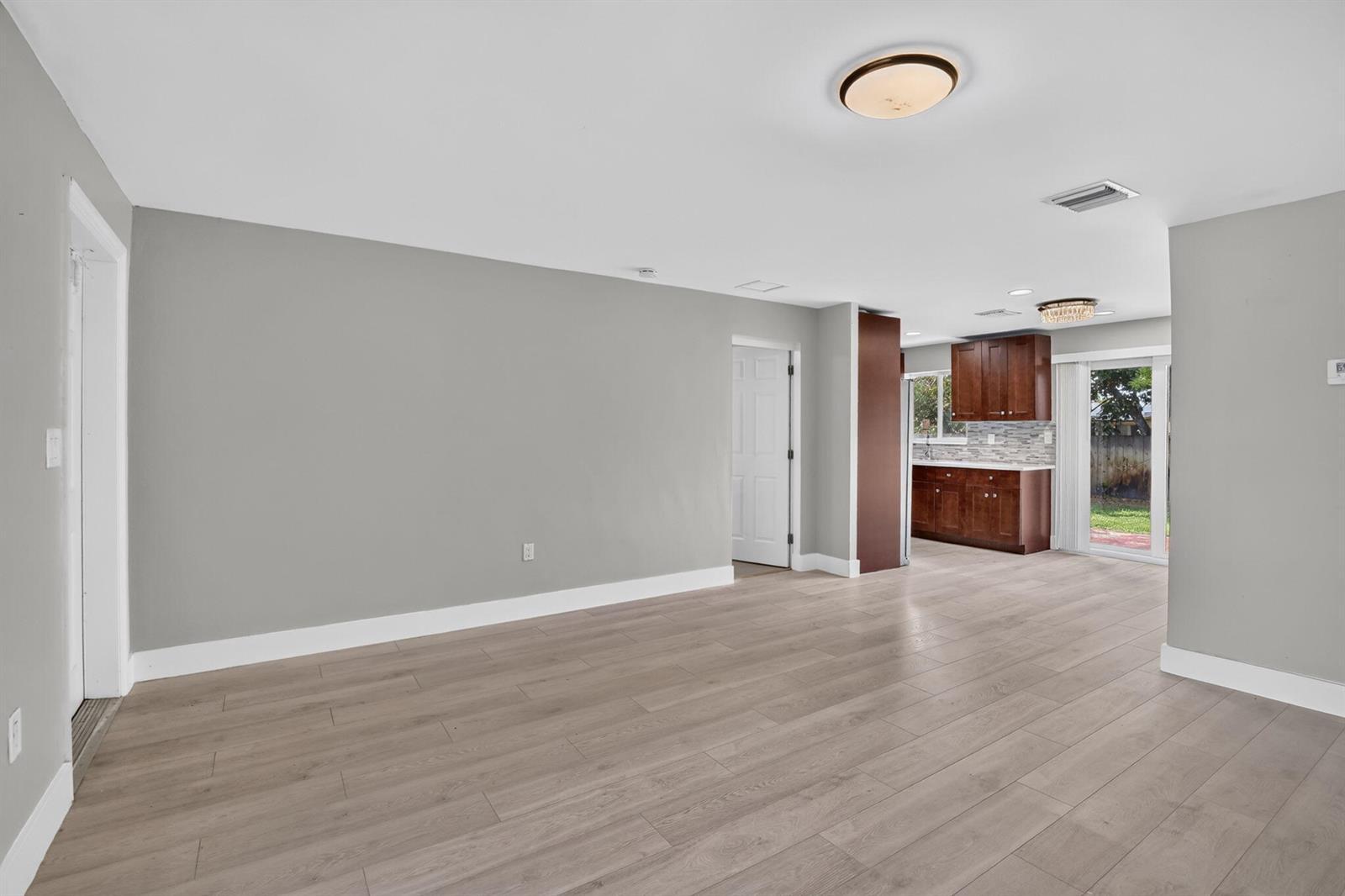 6281 NW 14TH Court, Sunrise FL 33313 photo 5