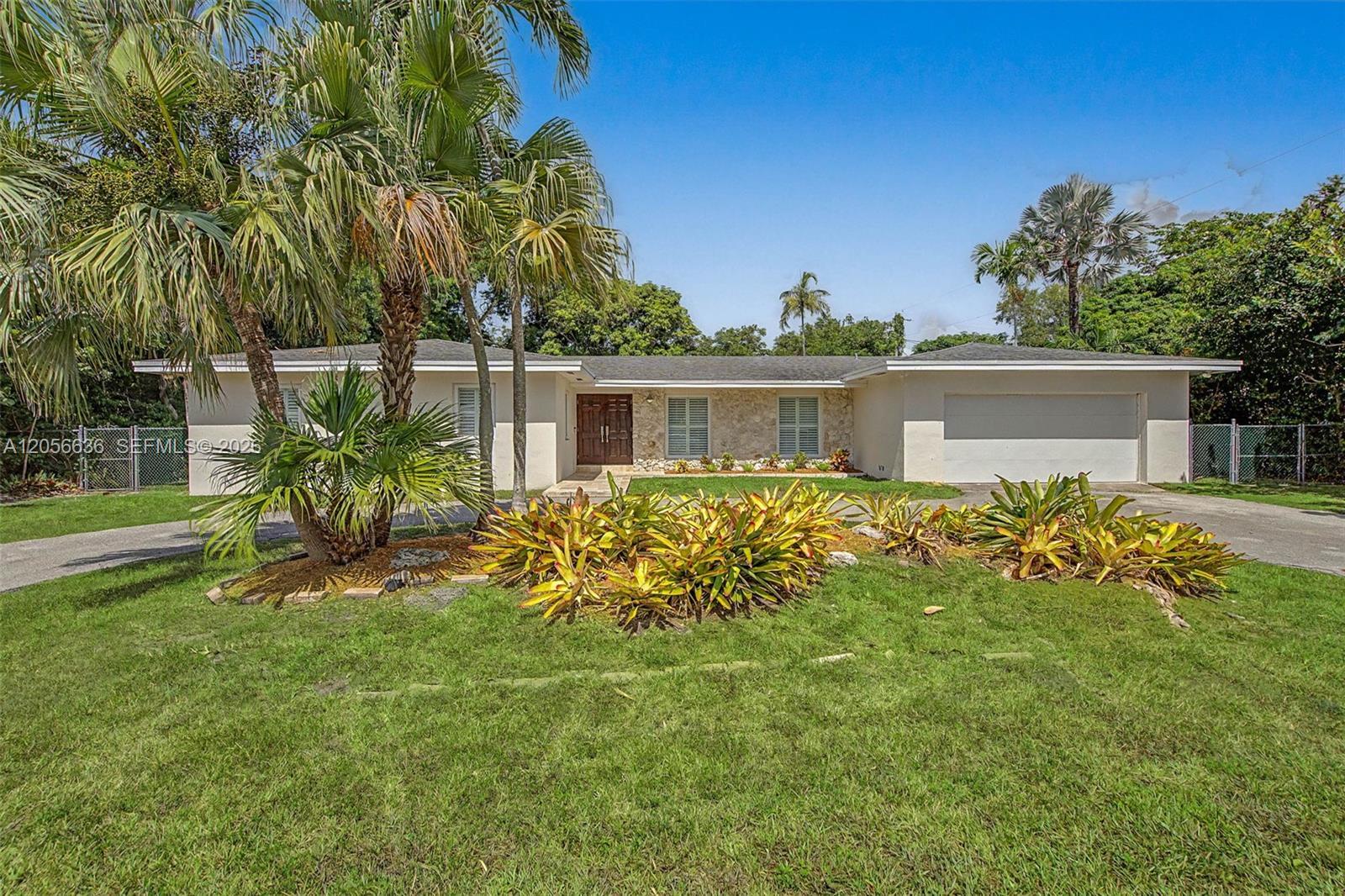 15540 SW 82nd Ct, Palmetto Bay FL 33157