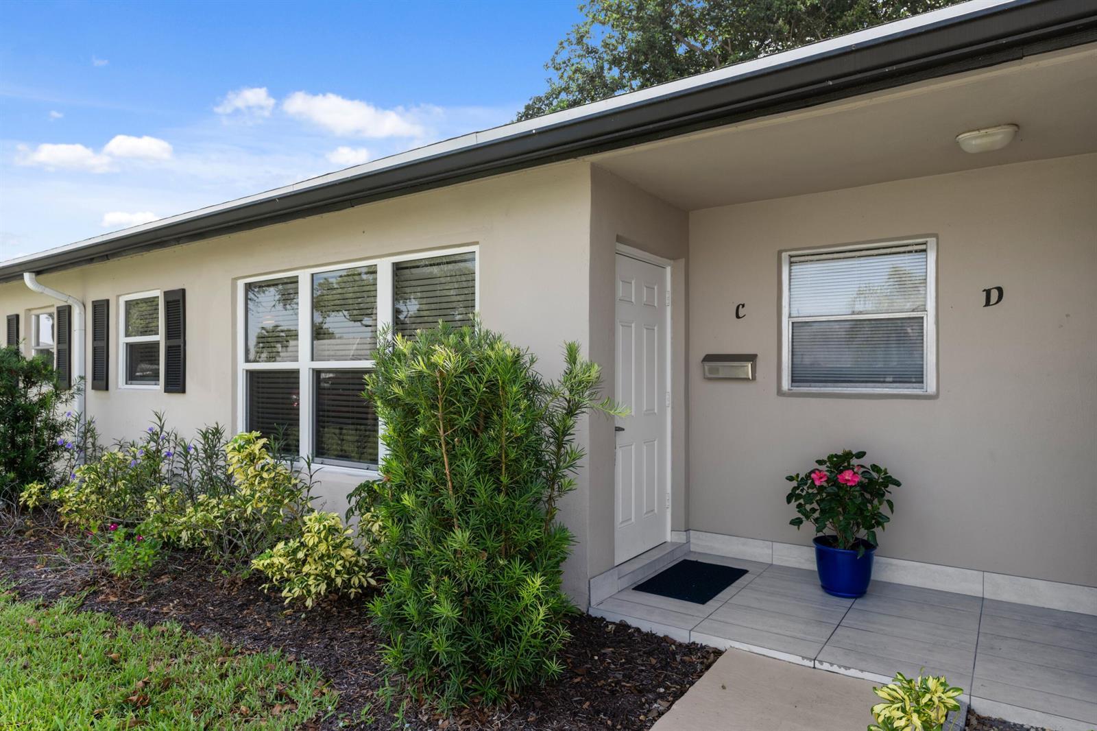 947 Circle Drive # C, Delray Beach FL 33445 photo 2