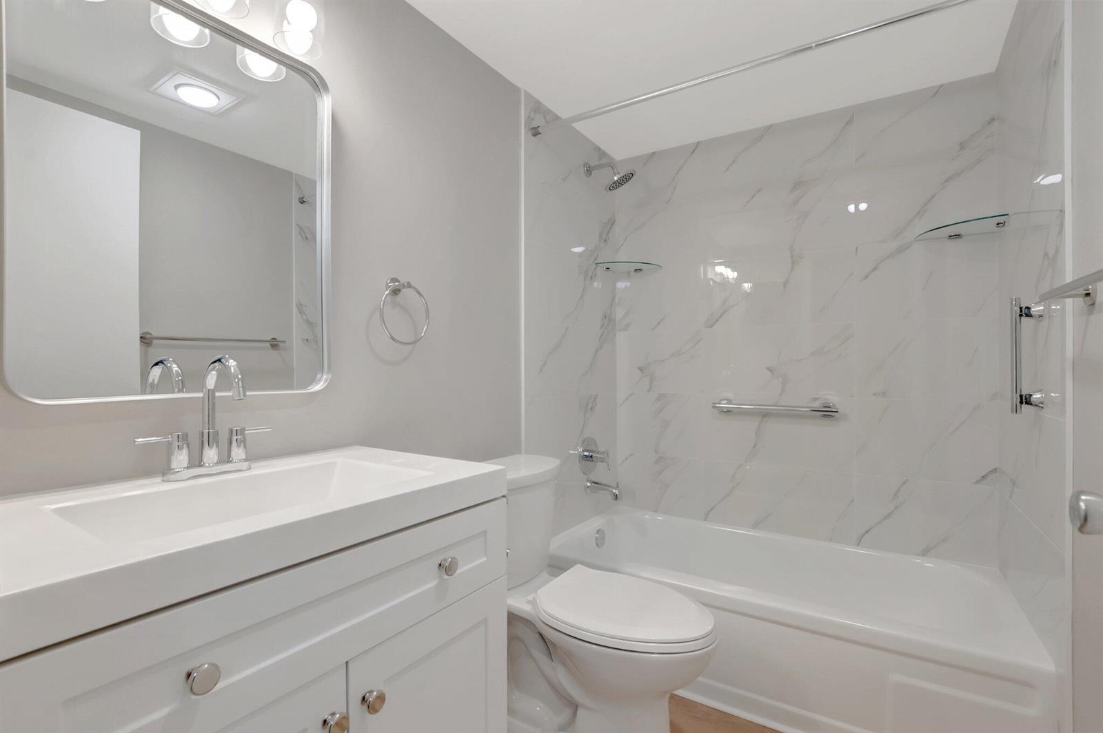 296 FANSHAW H, Boca Raton FL 33434 photo 2