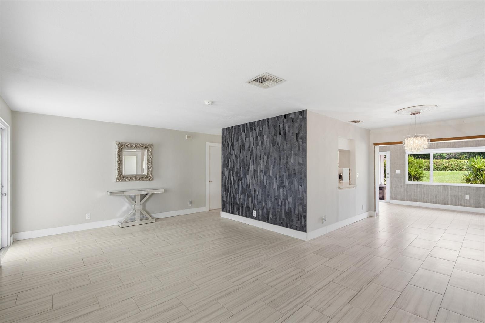 1291 NW 90TH Way, Plantation FL 33322 photo 5