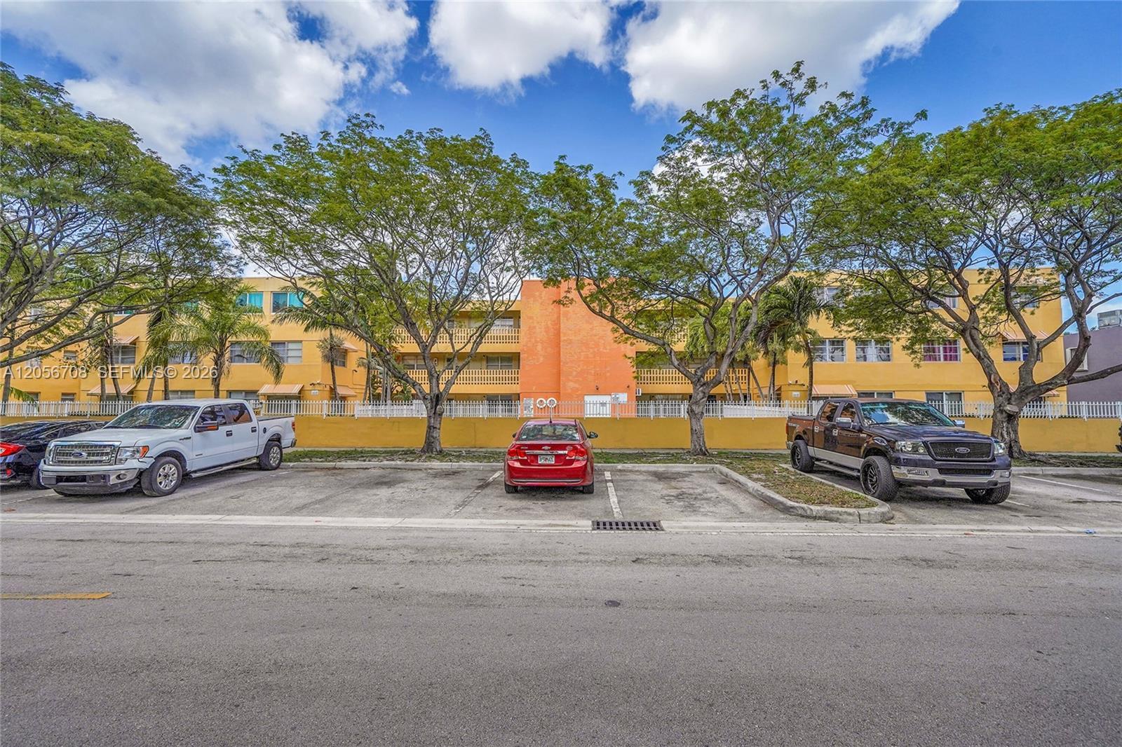 1851 NE 168 TH # A8, North Miami Beach FL 33162 photo 4