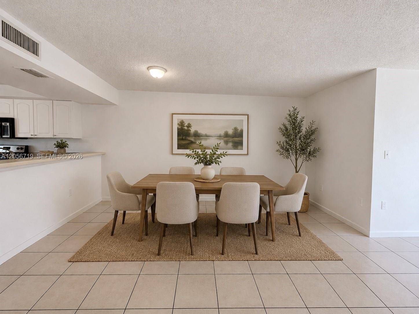 895 Crystal Lake Dr # 103, Deerfield Beach FL 33064 photo 4
