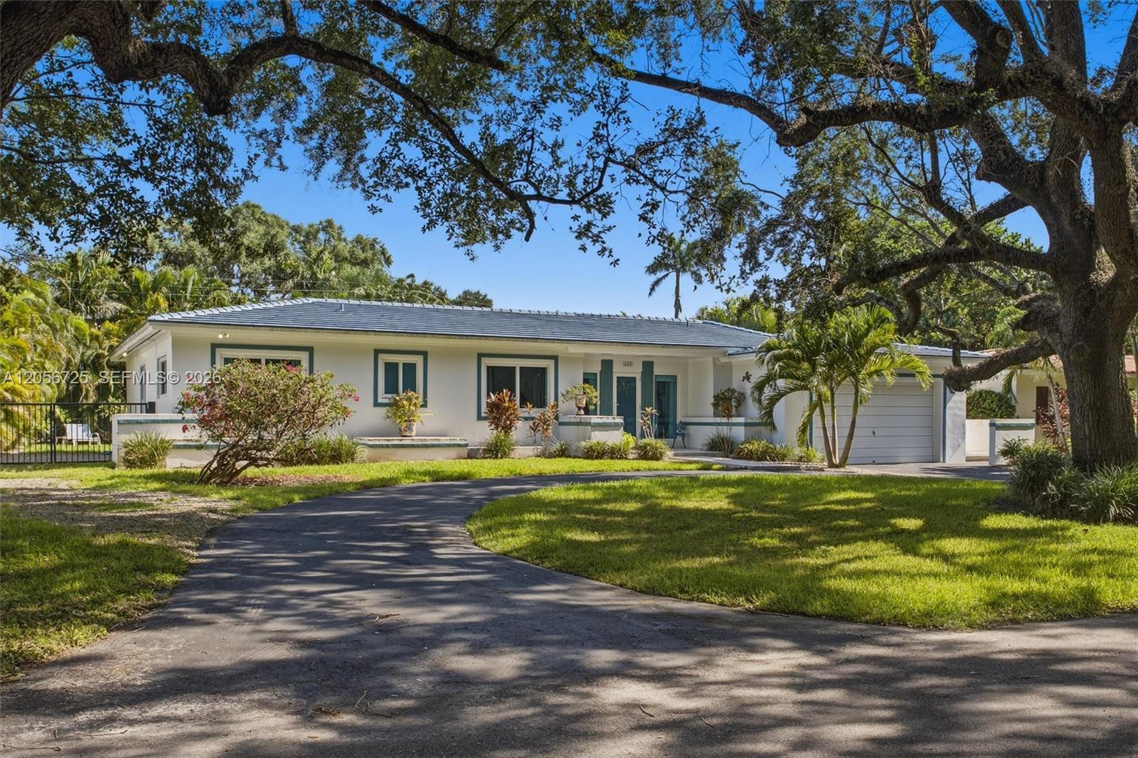 440 Tivoli Ave, Coral Gables FL 33143 photo 2