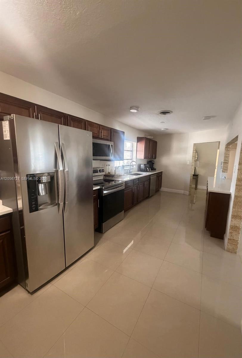 6790 SW 10th Ct # 6790, Pembroke Pines FL 33023 photo 3