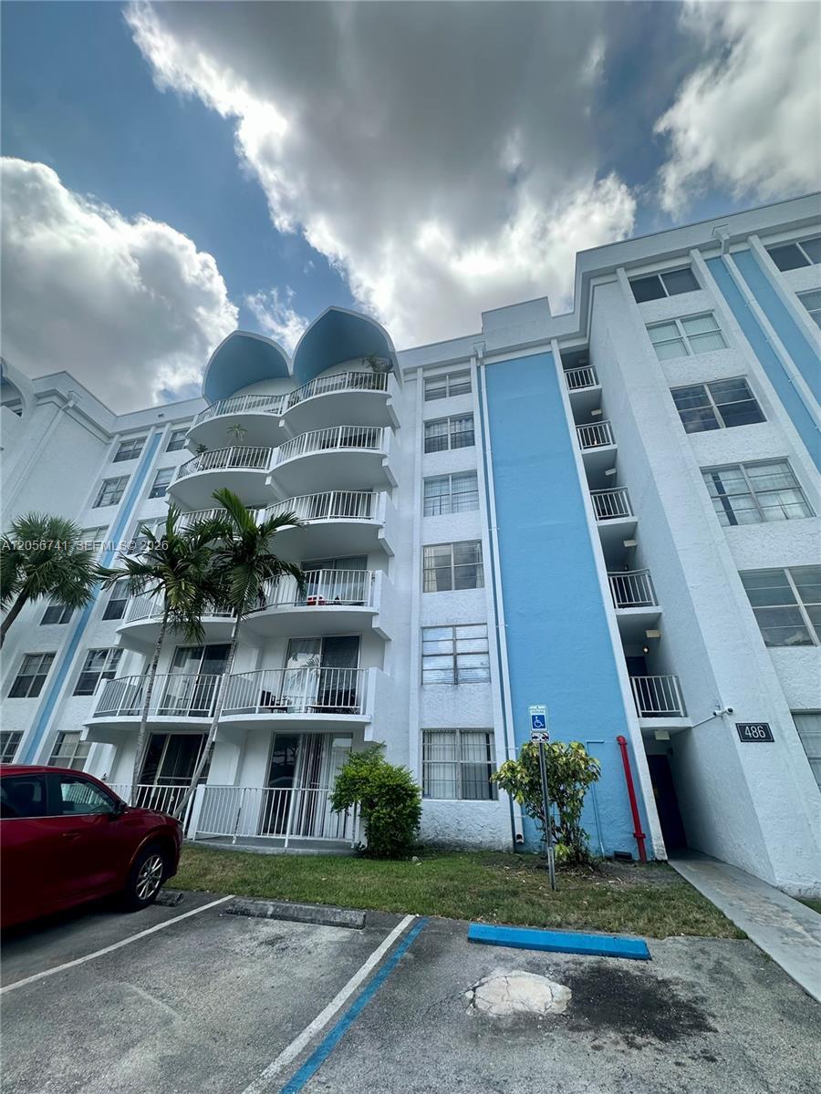 486 NW 165th St Rd # 103, Miami FL 33169 photo 2