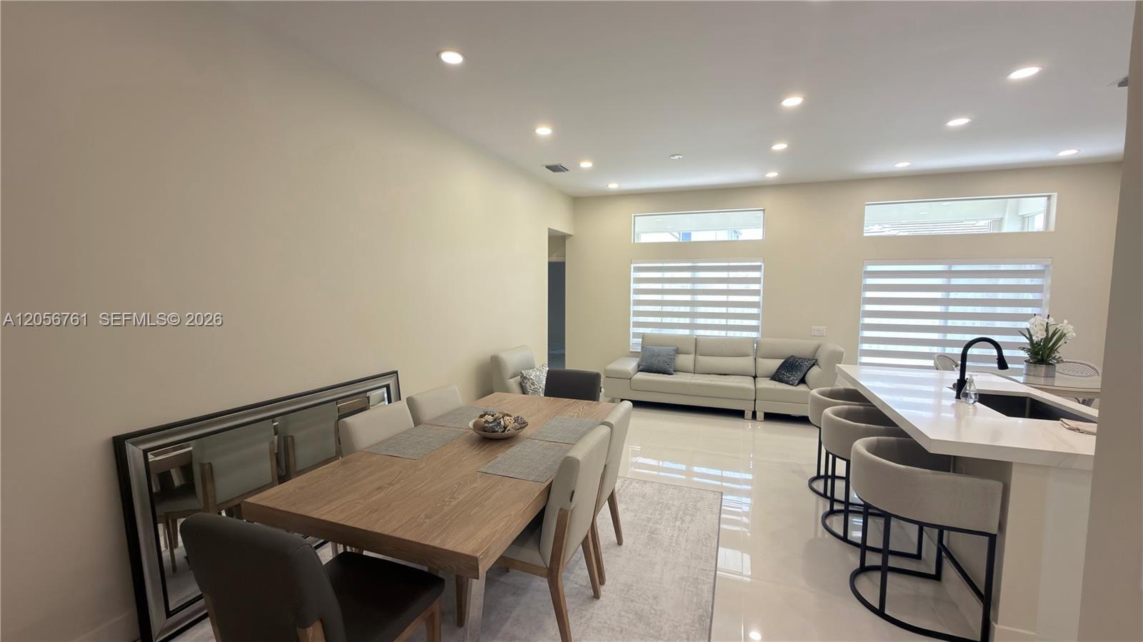 692 Maplewood Ct, Weston FL 33327 photo 3