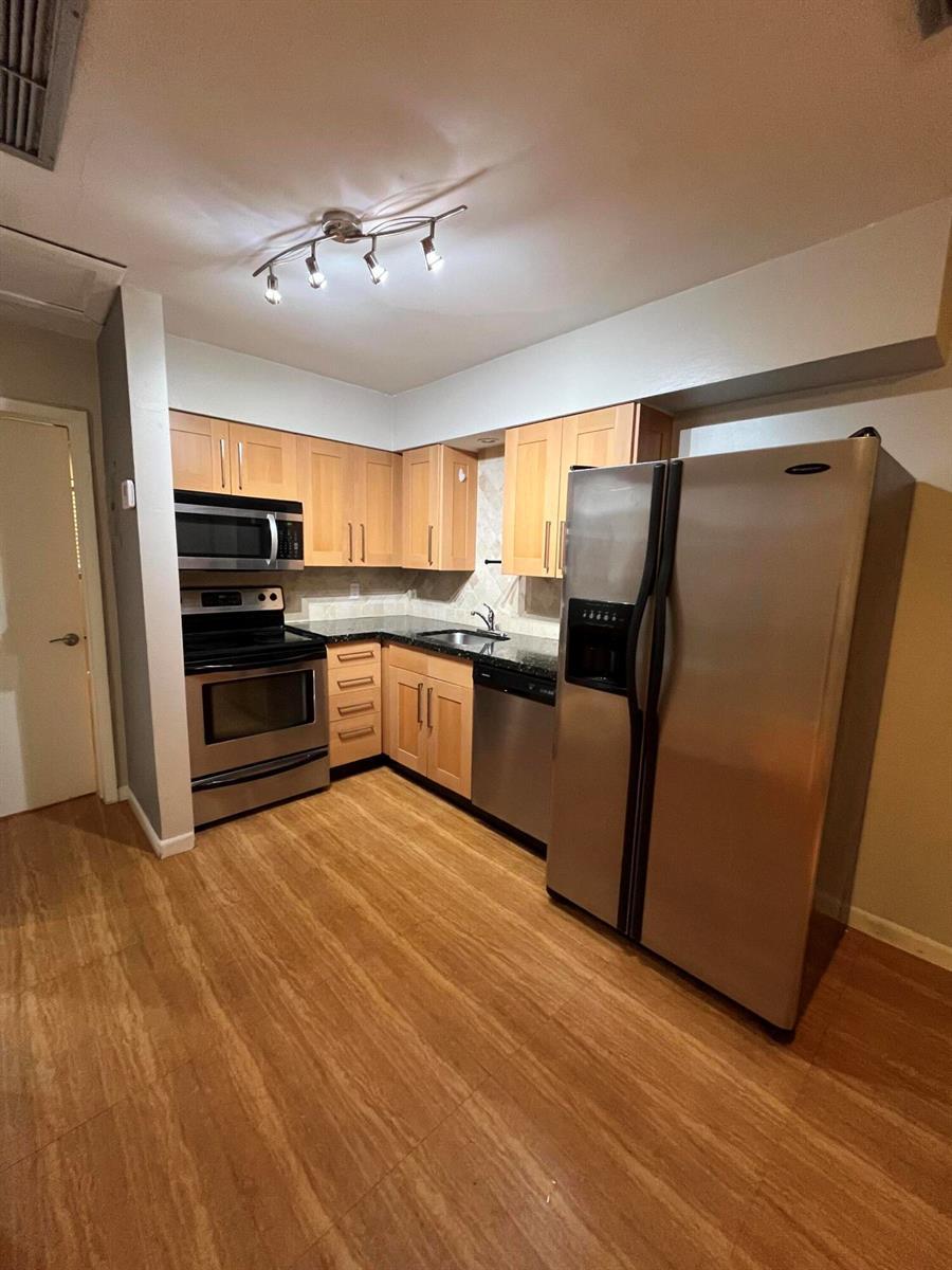 713 SE 18TH Street # 5, Fort Lauderdale FL 33316