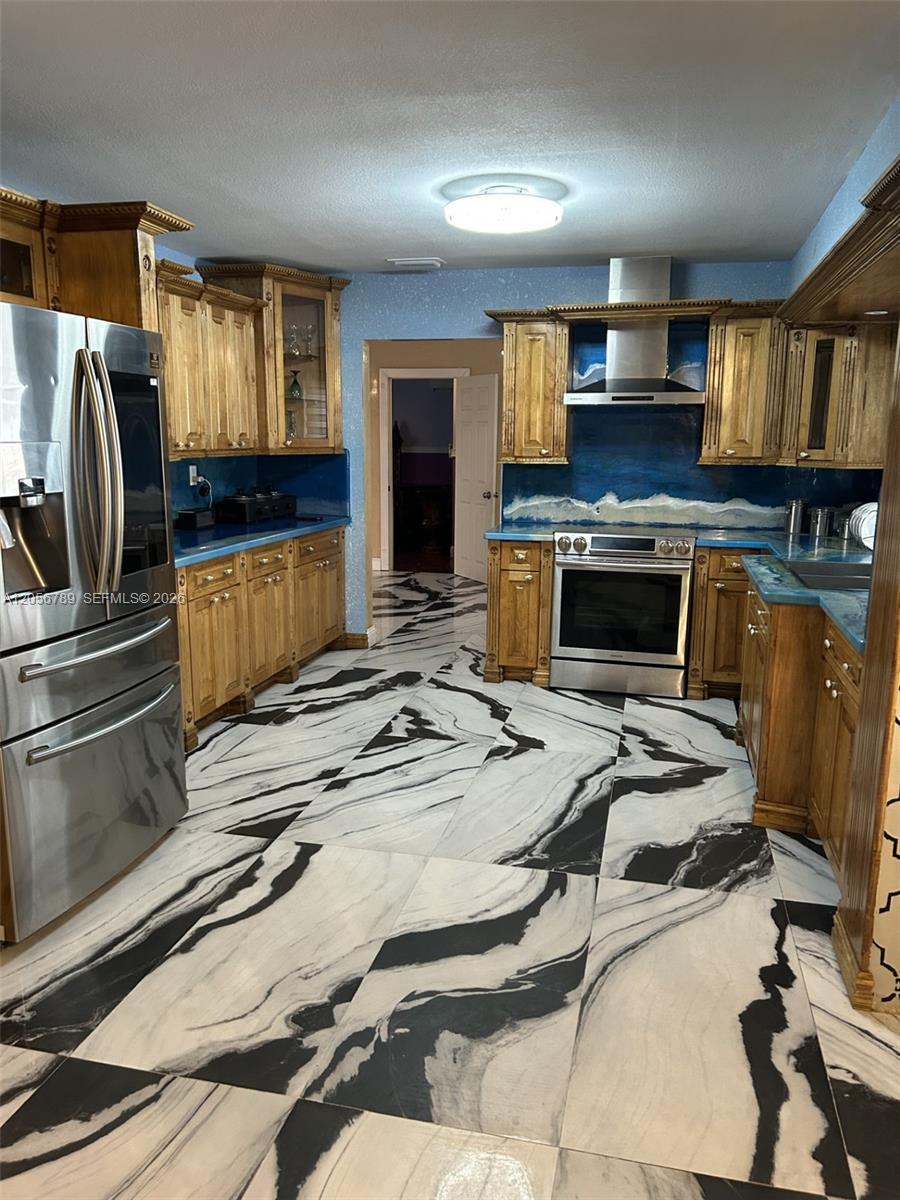 5240 SW 10th Ct, Plantation FL 33317 photo 4