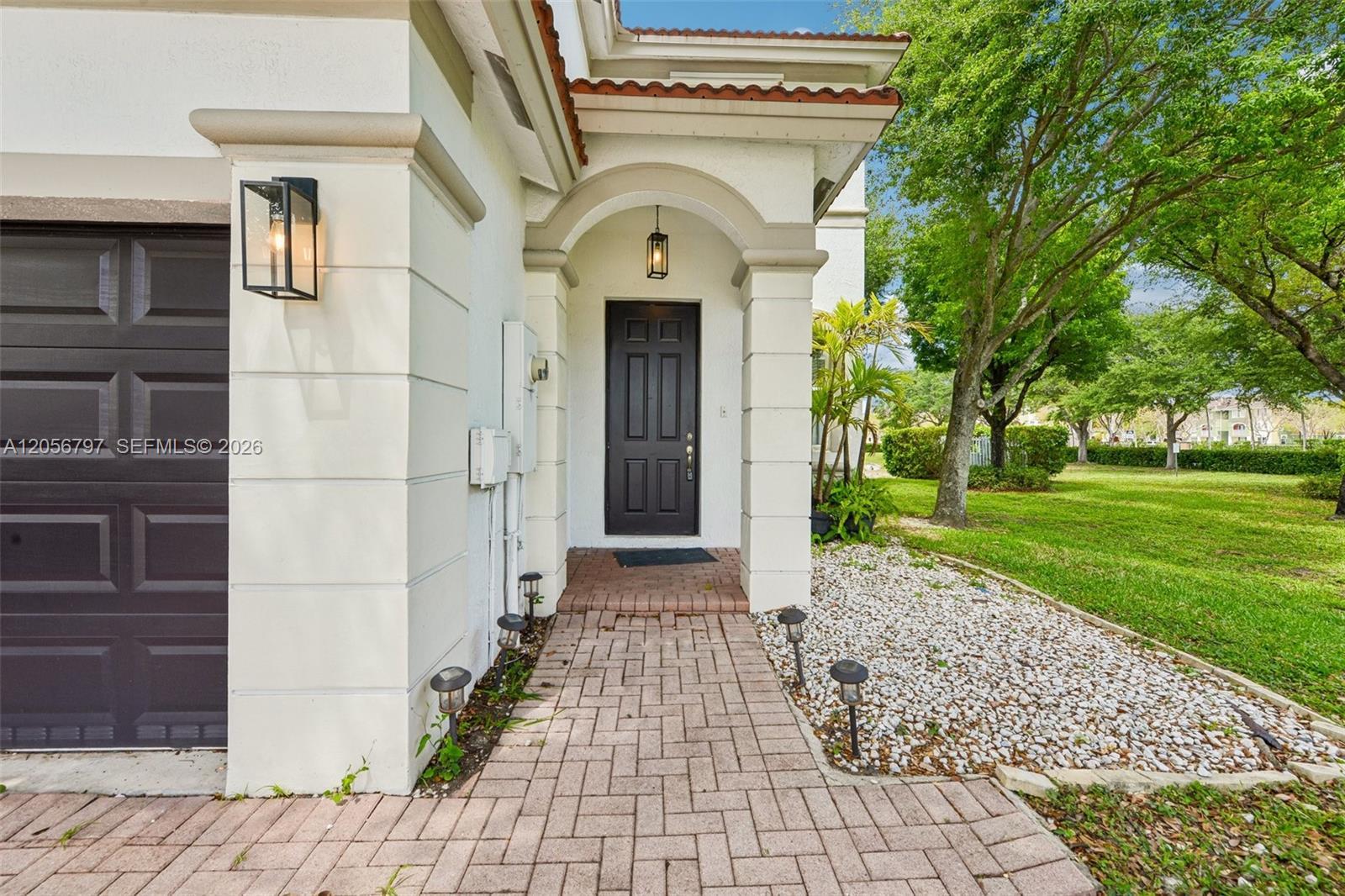 8188 NW 108th Pl, Doral FL 33178 photo 4