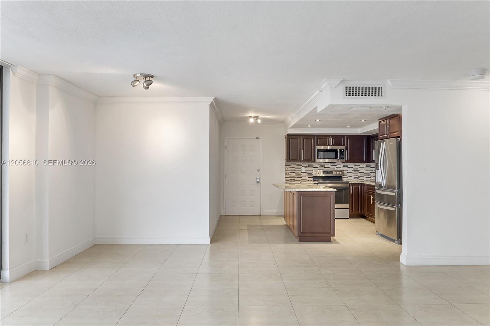 6061 Collins Ave # 15D, Miami Beach FL 33140 photo 5