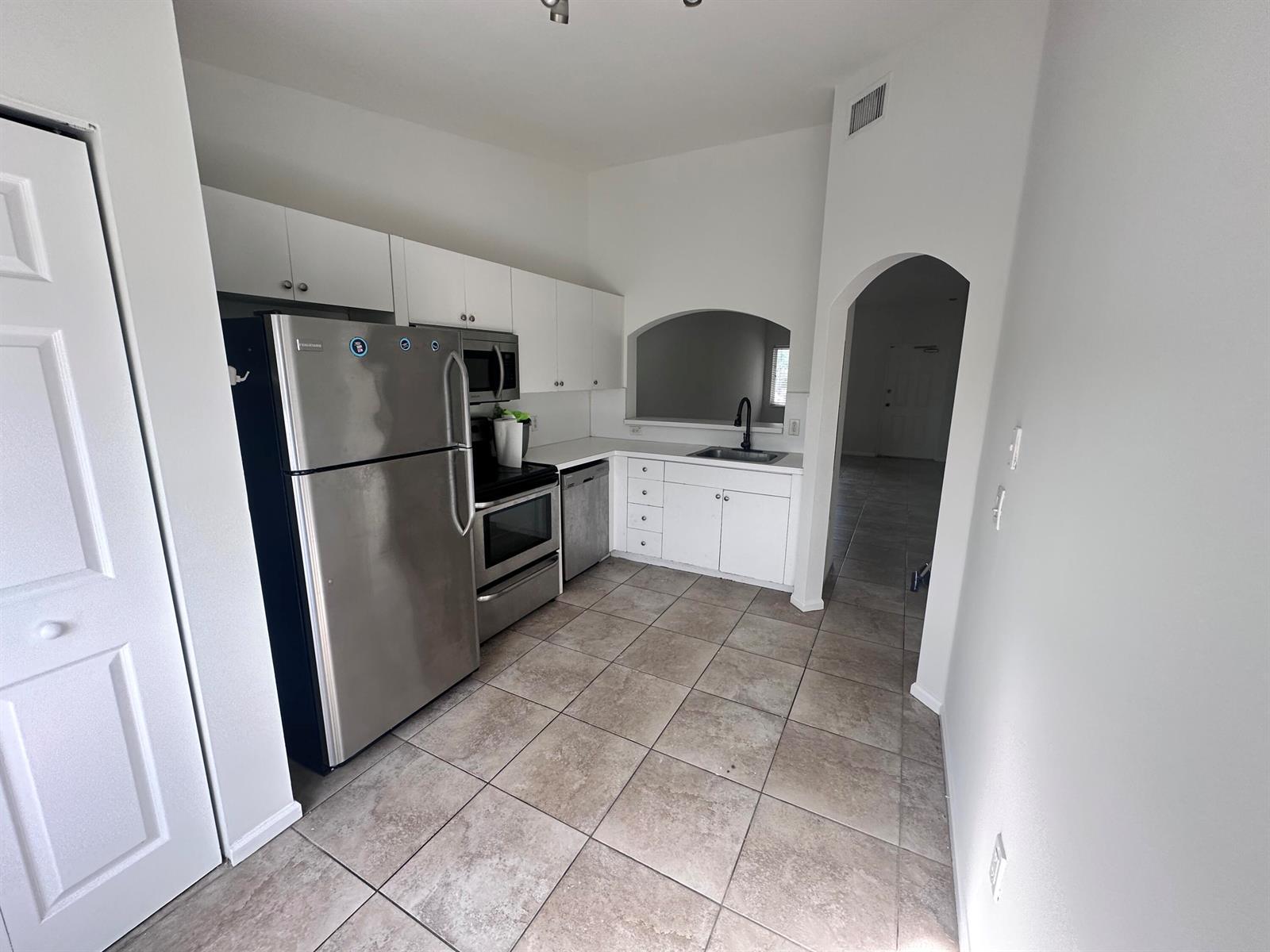 3474 Briar Bay Boulevard # 204, West Palm Beach FL 33411 photo 2