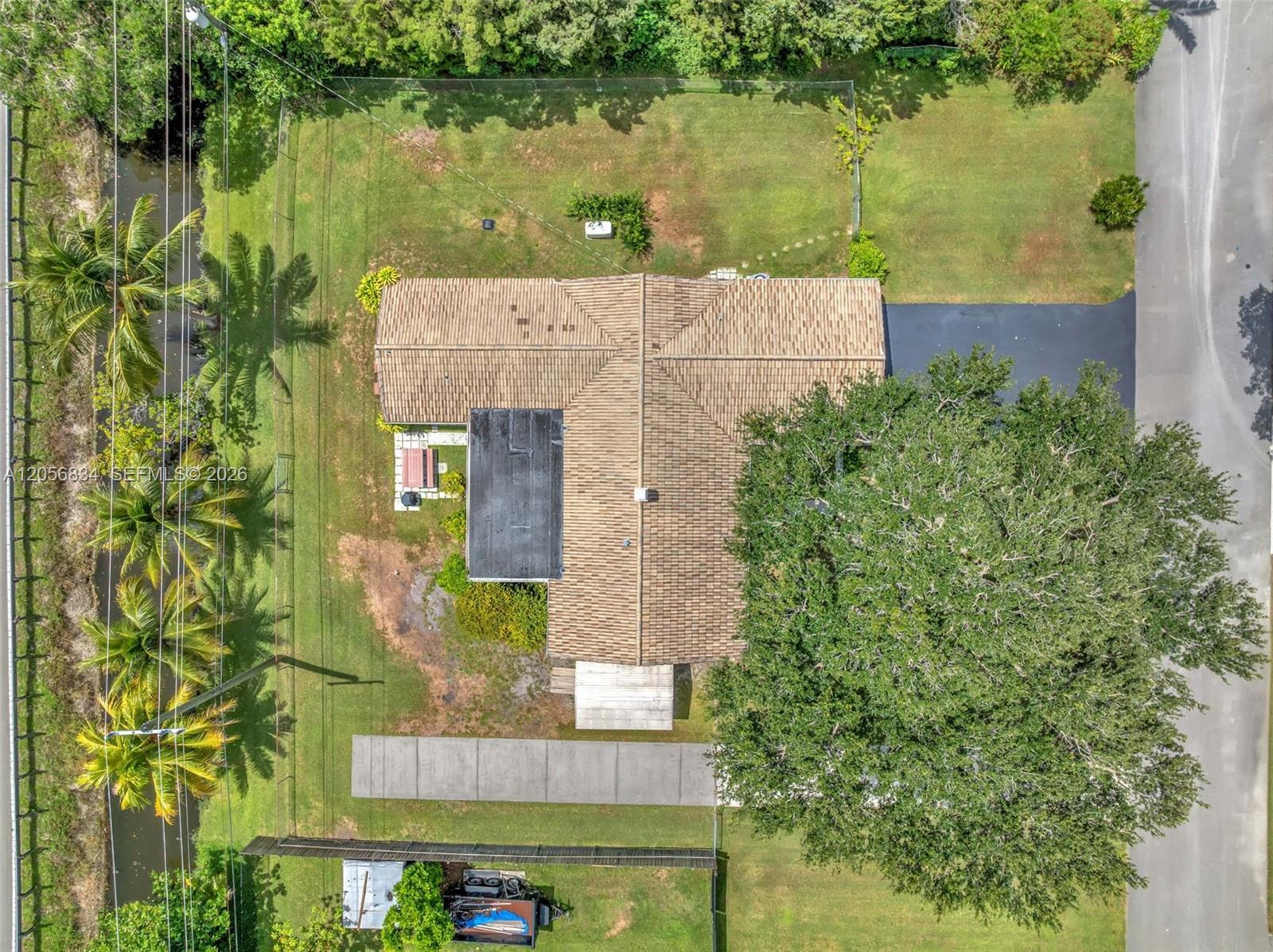 4770 SW 70th Ter, Davie FL 33314 photo 5