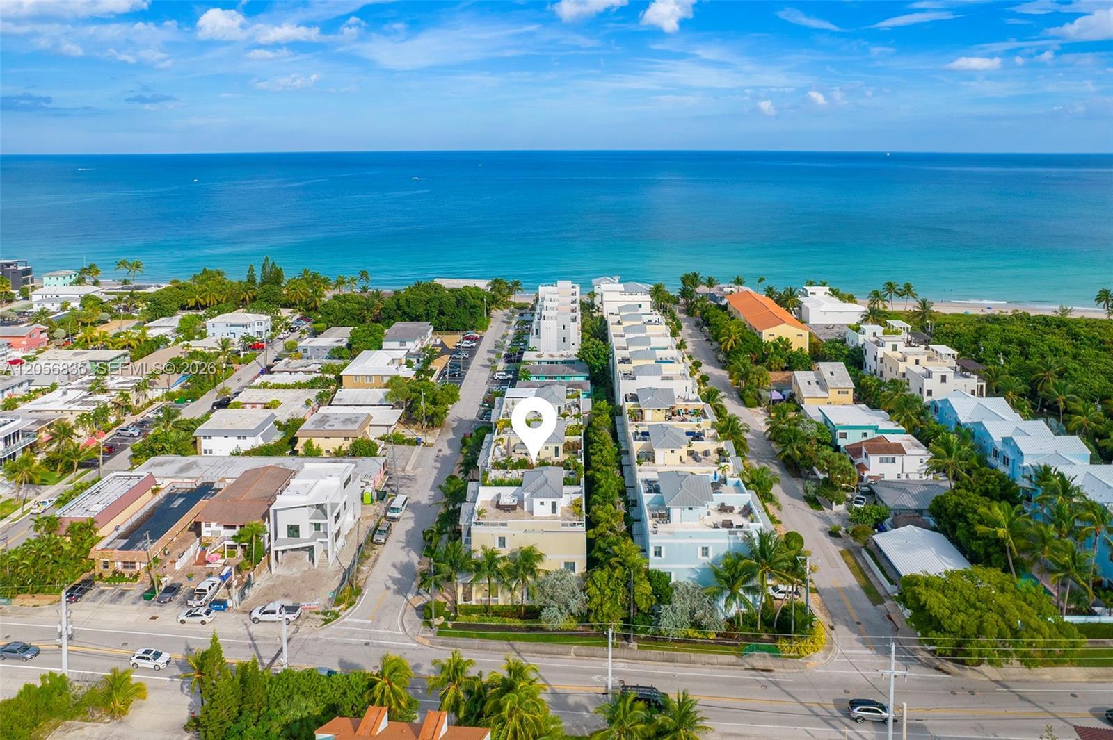348 Elm St # 10, Hollywood FL 33019 photo 2