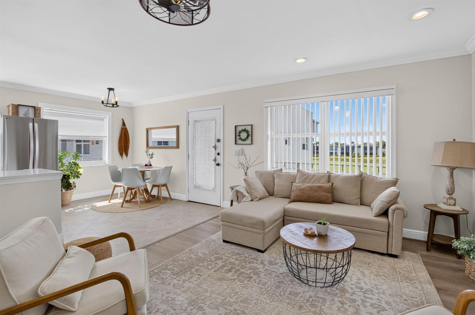 182 Normandy D # 182, Delray Beach FL 33484 photo 4