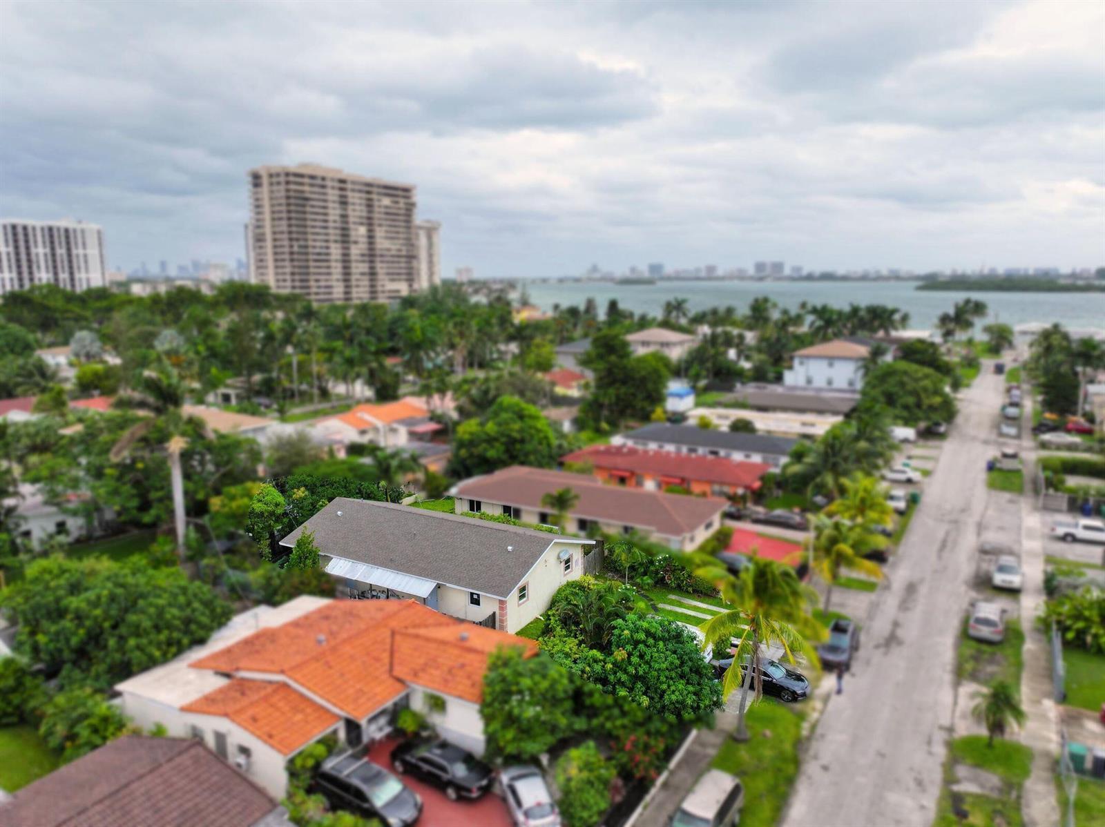 1561 NE 109TH Street, Miami FL 33161 photo 3