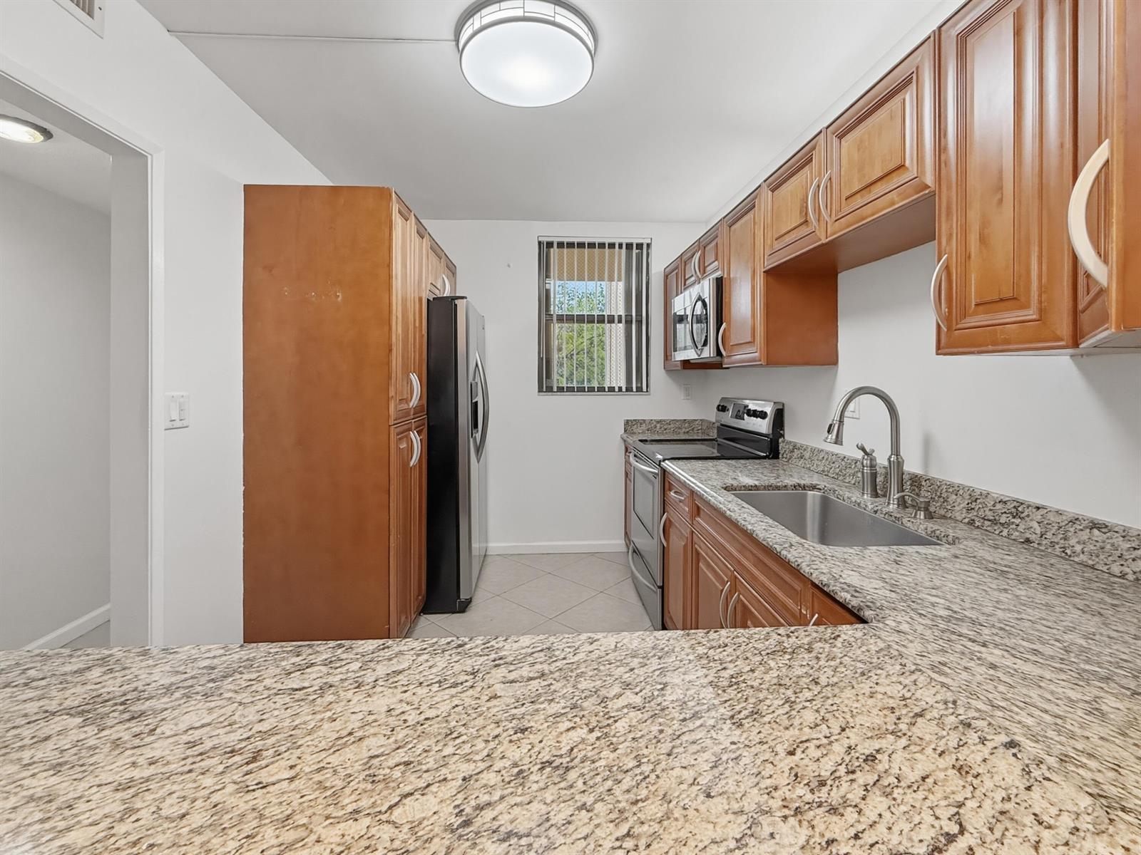 8437 Forest Hills Drive # 207, Coral Springs FL 33065 photo 4