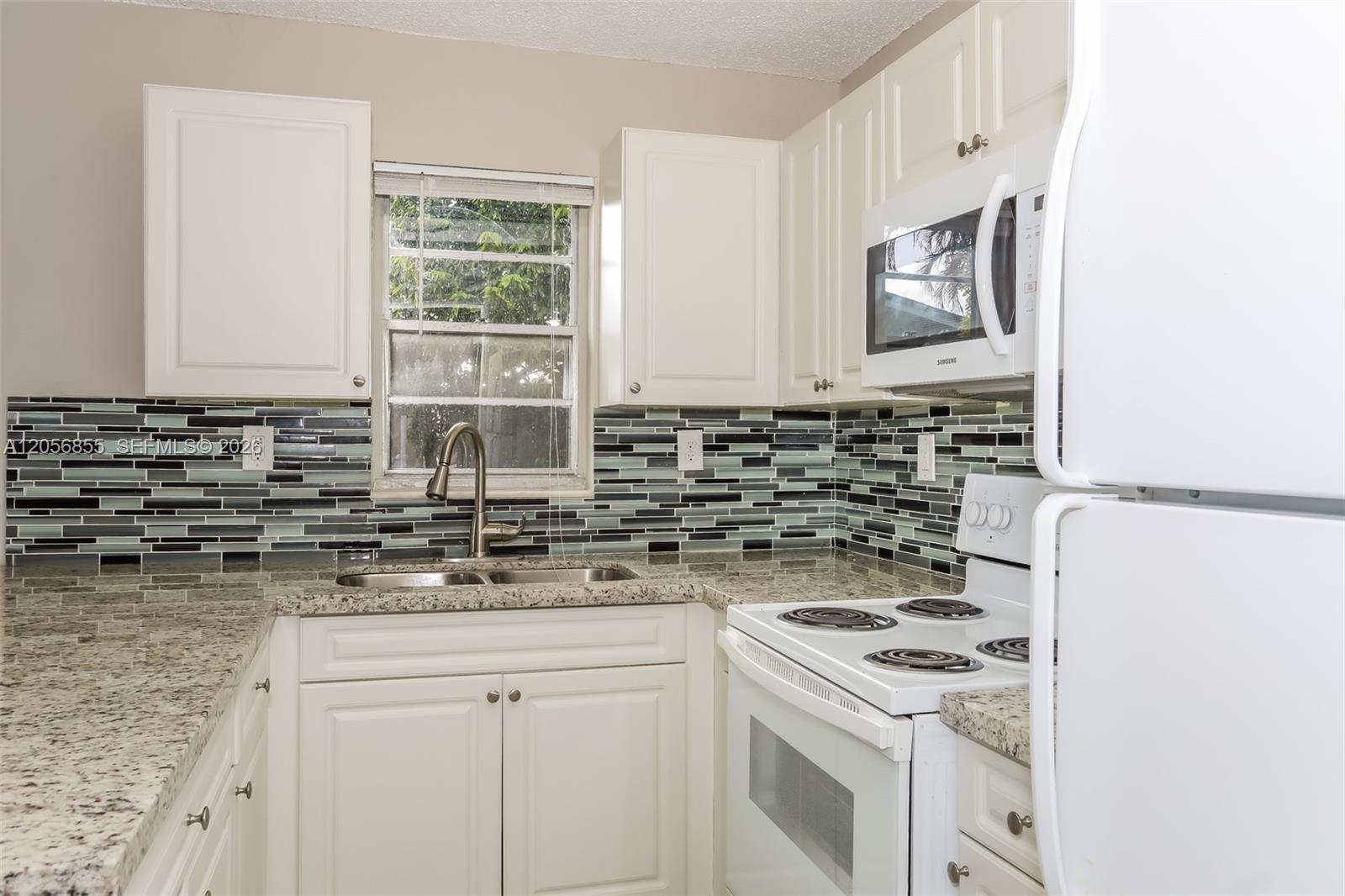 14971 SW 304th St, Homestead FL 33033 photo 5