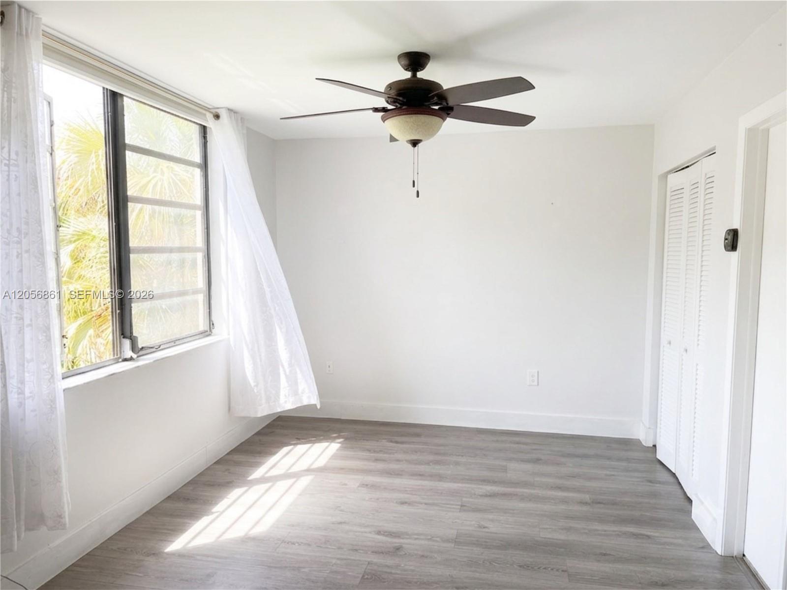 1000 Colony Point Cir # 308, Pembroke Pines FL 33026 photo 2