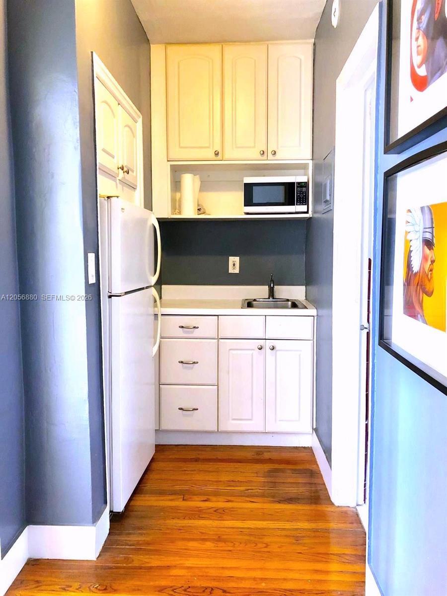8024 Harding Ave # 5A, Miami Beach FL 33141 photo 4