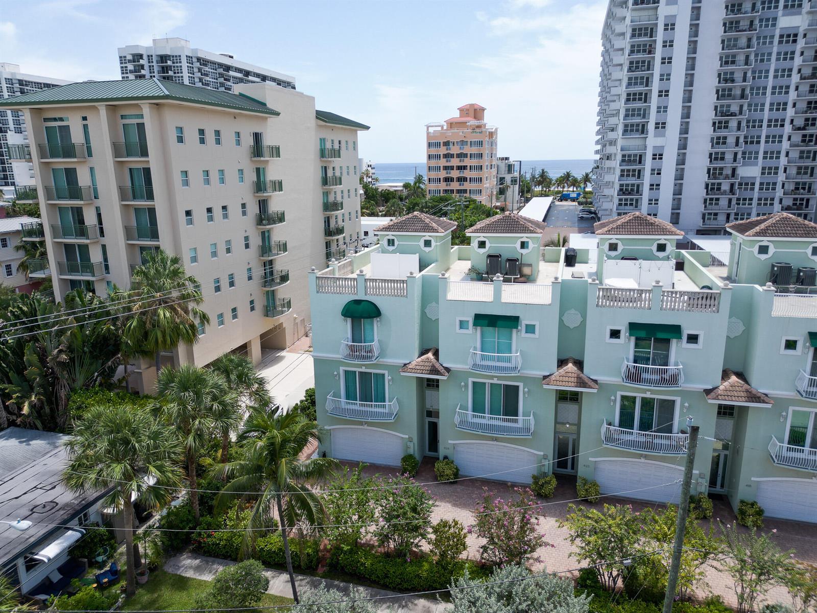 430 SUNSET Drive, Pompano Beach FL 33062 photo 3