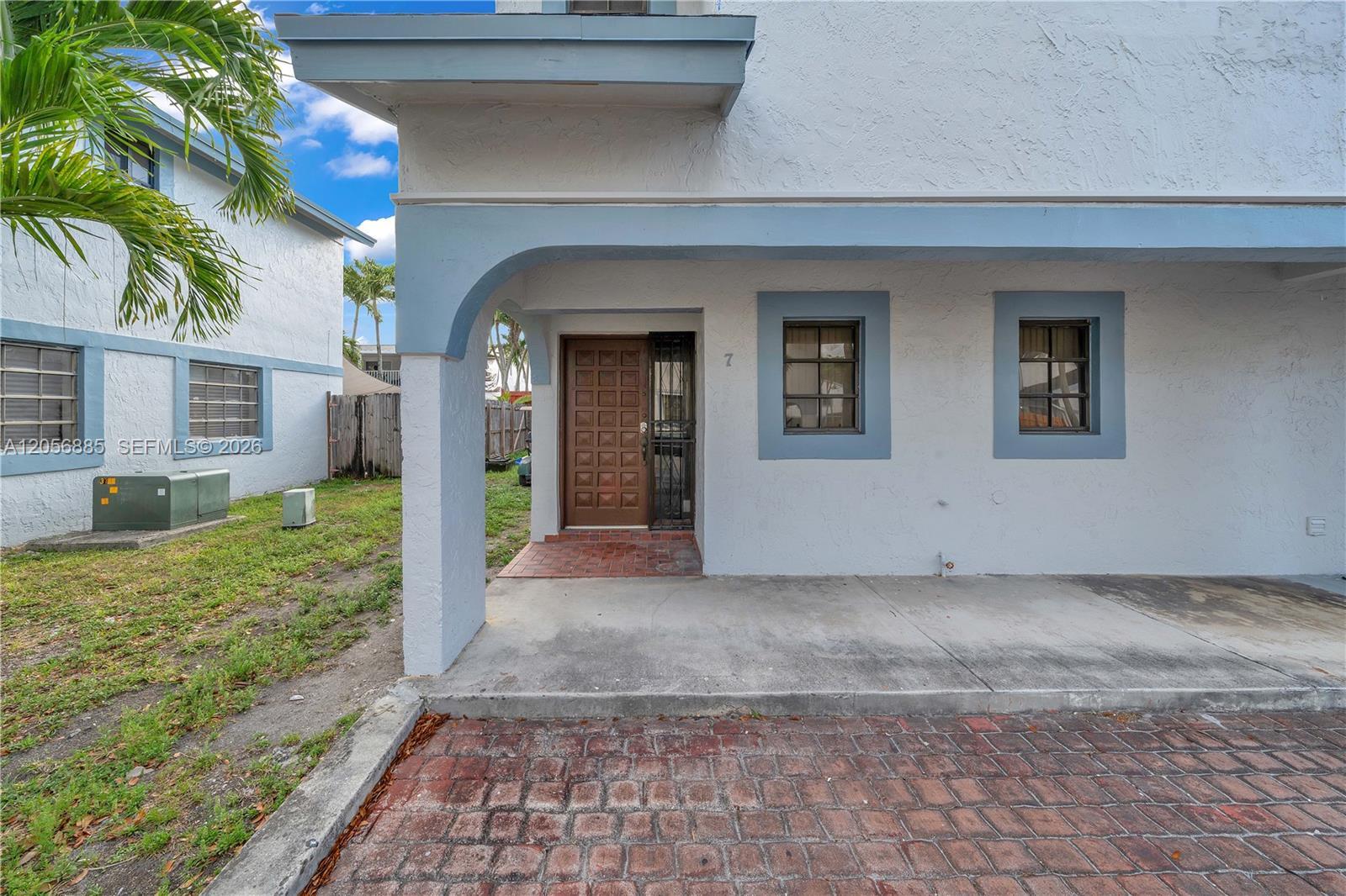 1535 SW 122nd Ave # 7, Miami FL 33184 photo 2
