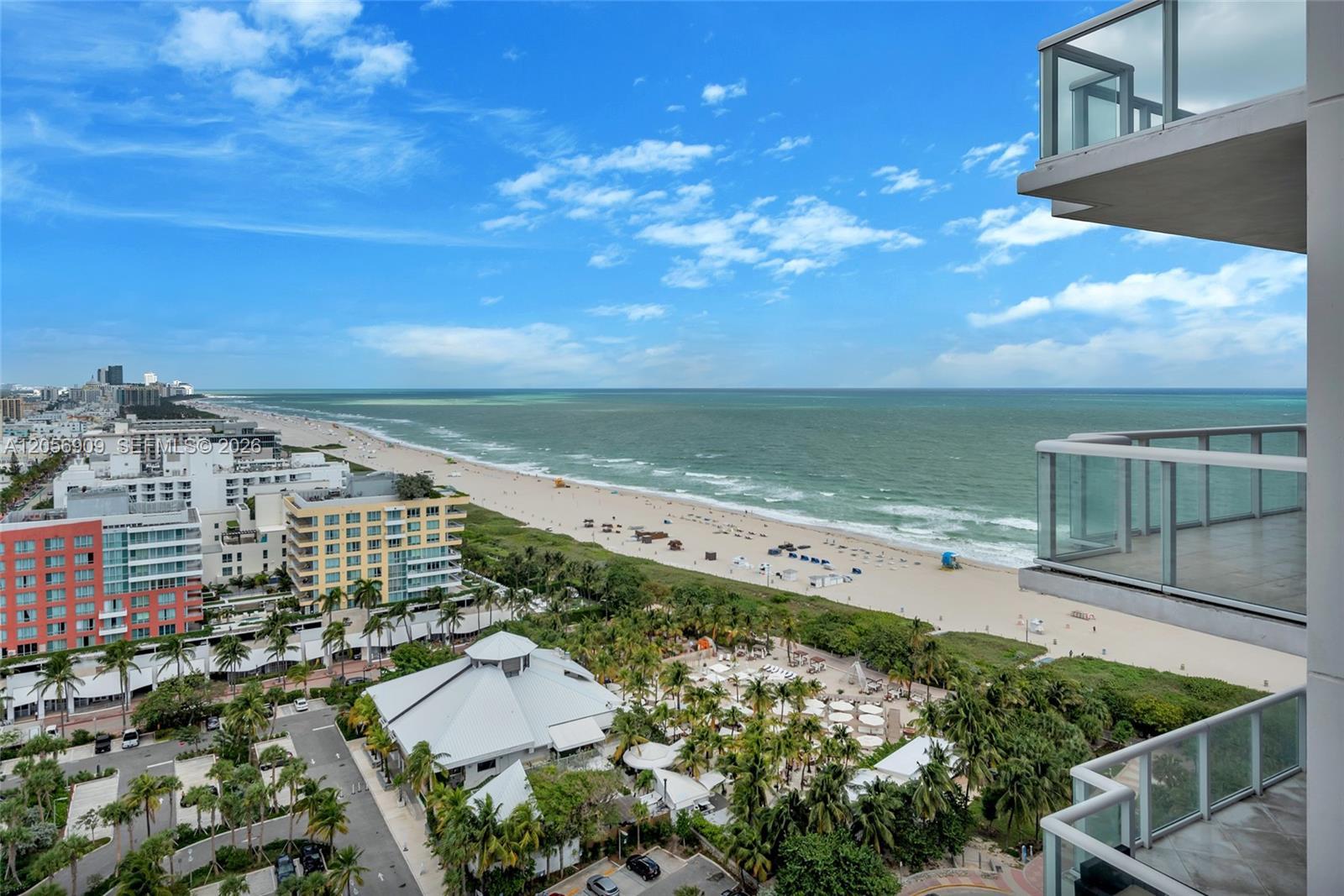 50 S Pointe Dr # 2007, Miami Beach FL 33139 photo 2