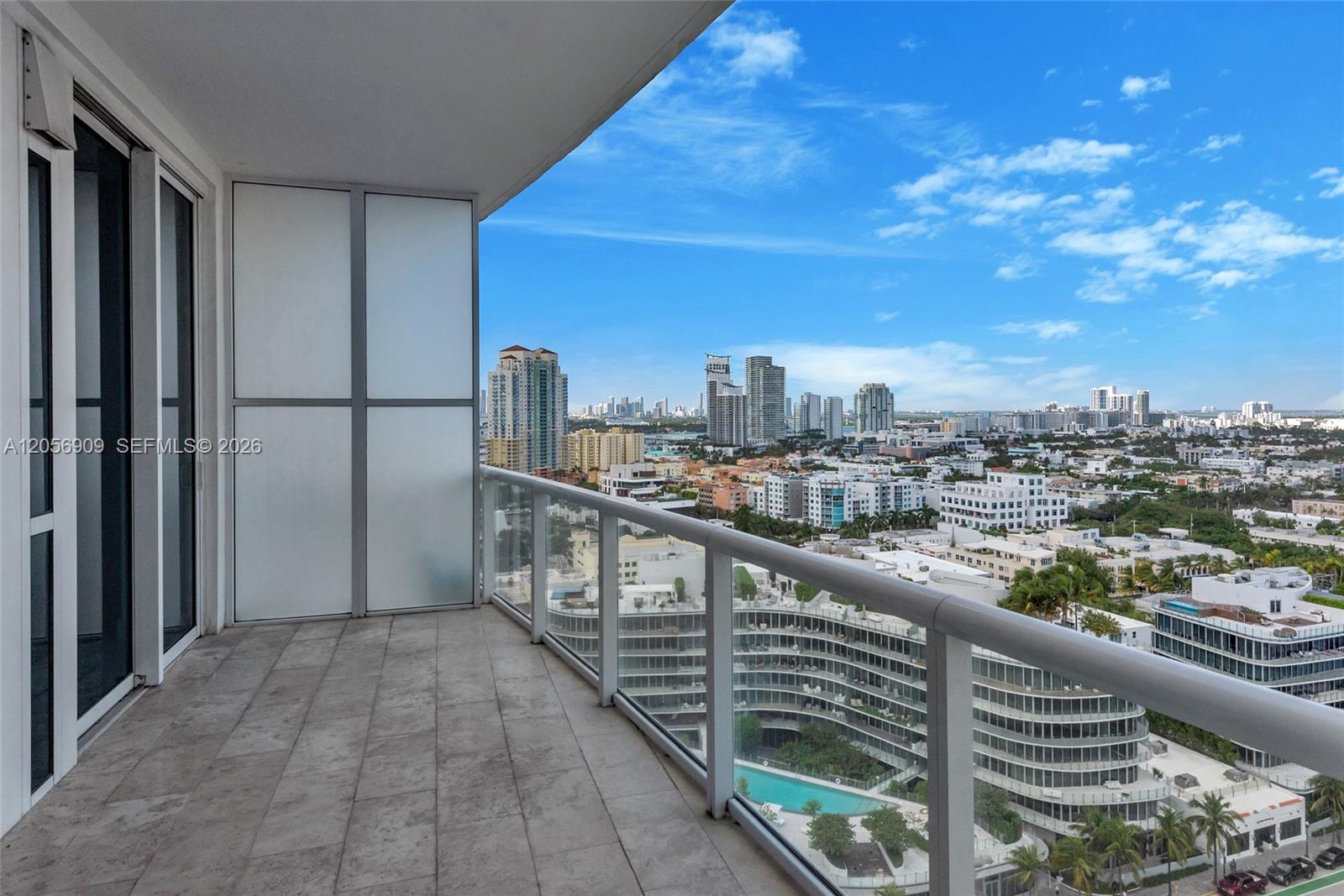 50 S Pointe Dr # 2007, Miami Beach FL 33139 photo 4