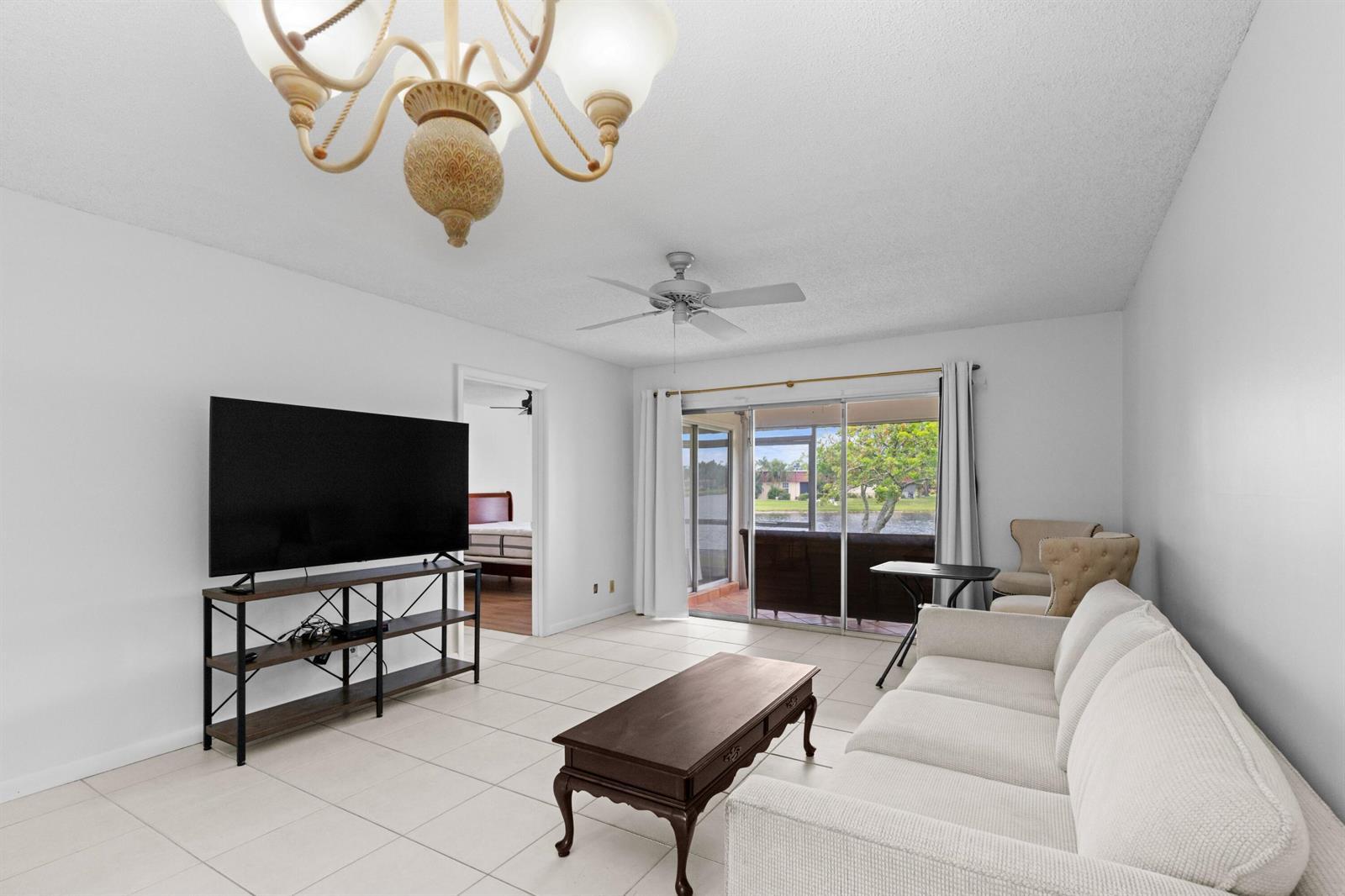 315 Cape Cod Circle # B, Lake Worth FL 33467 photo 3