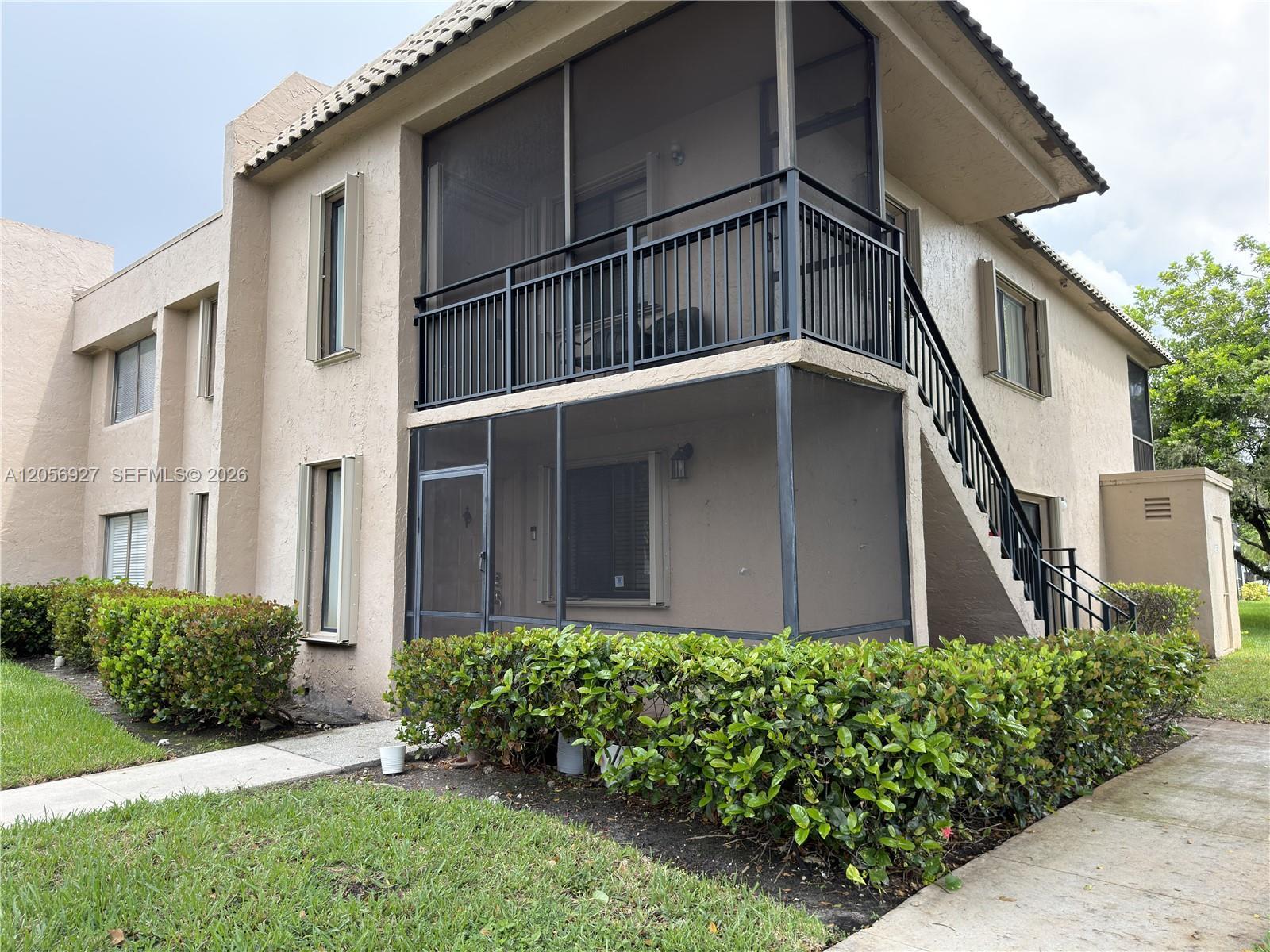 320 Racquet Club Rd # 104, Weston FL 33326 photo 2