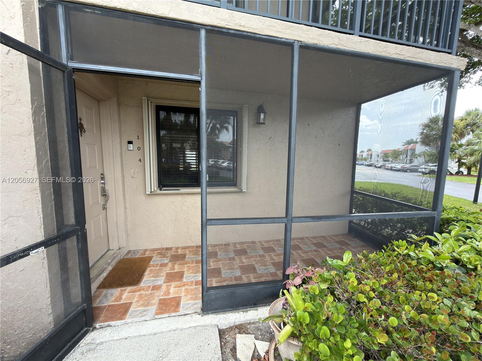 320 Racquet Club Rd # 104, Weston FL 33326 photo 3