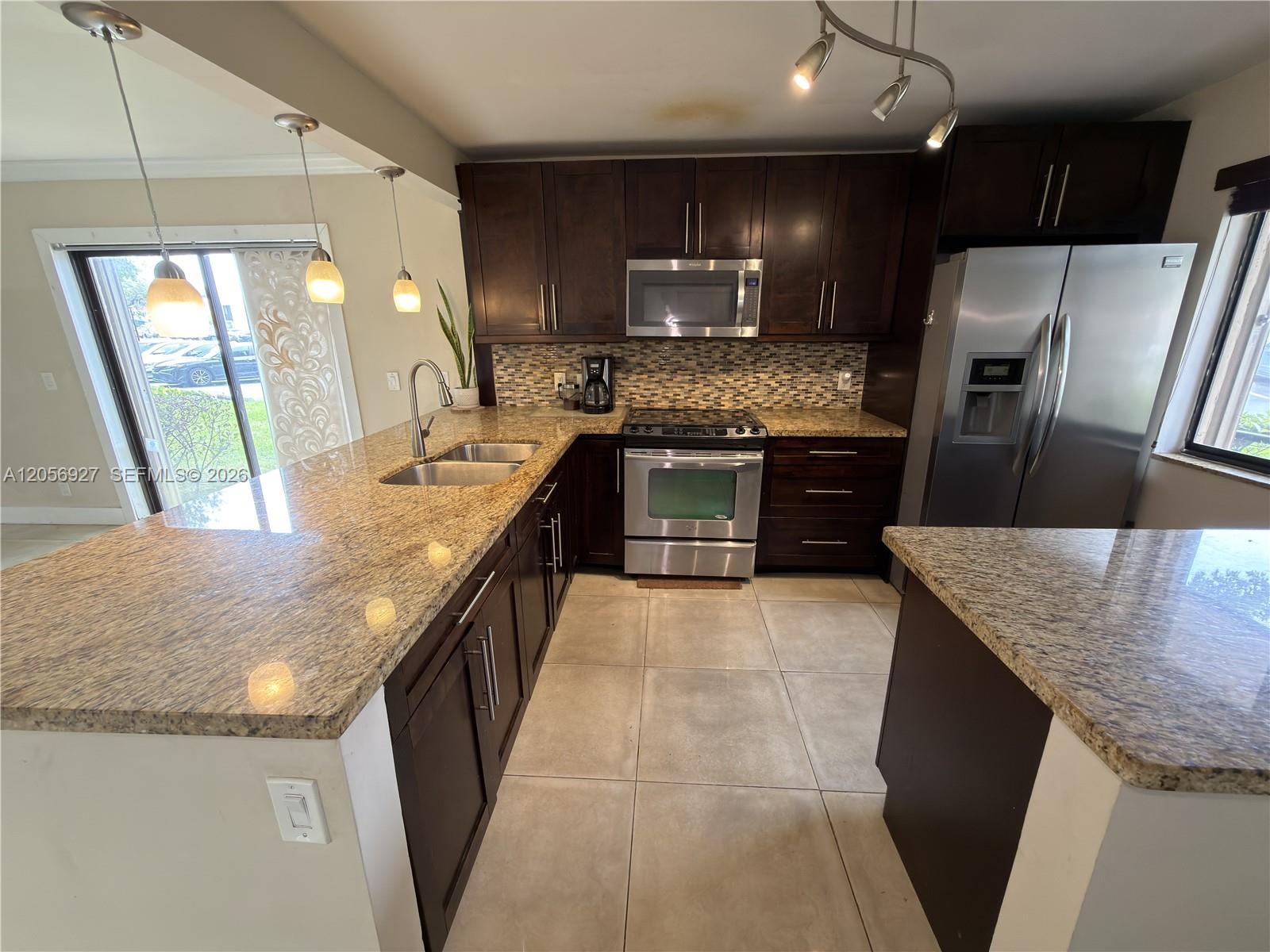 320 Racquet Club Rd # 104, Weston FL 33326 photo 5