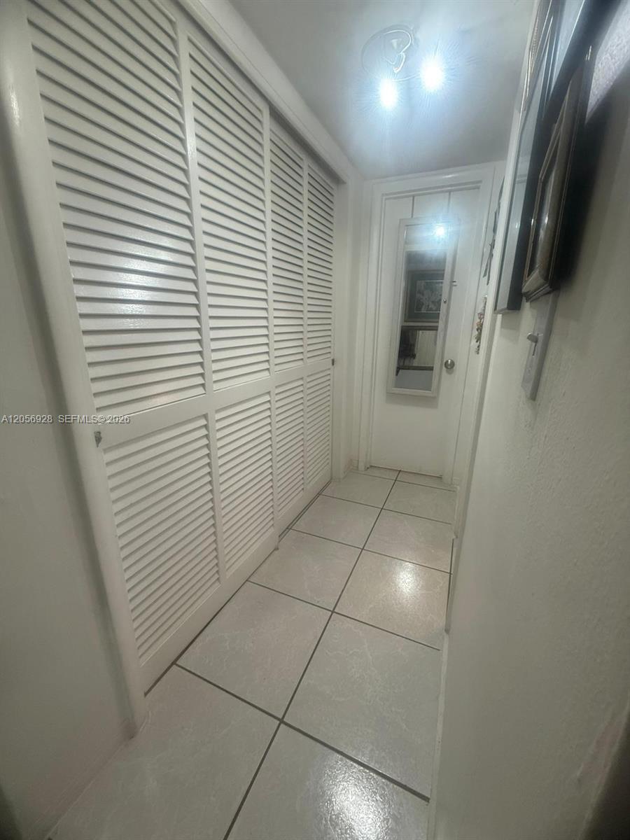 1540 NE 191st St # 140, Miami FL 33179 photo 2