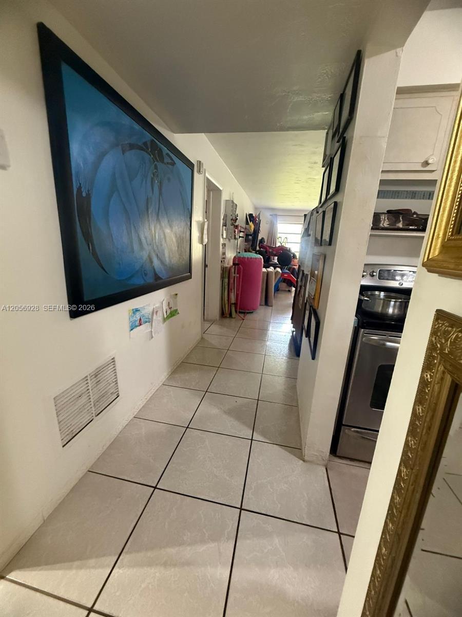 1540 NE 191st St # 140, Miami FL 33179 photo 3