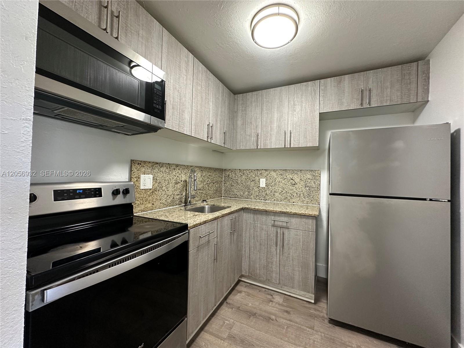 2843 Fillmore St # 106, Hollywood FL 33020 photo 2