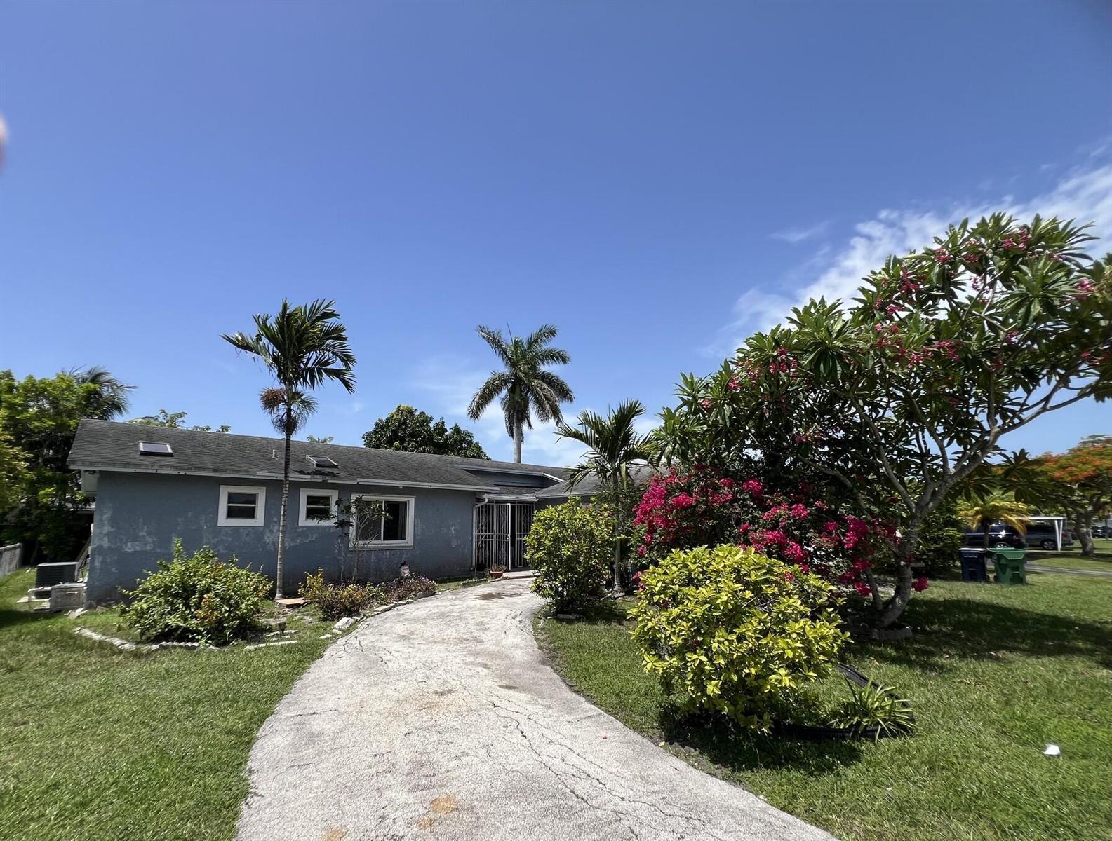 10460 SW 165TH Street SW, Miami FL 33157
