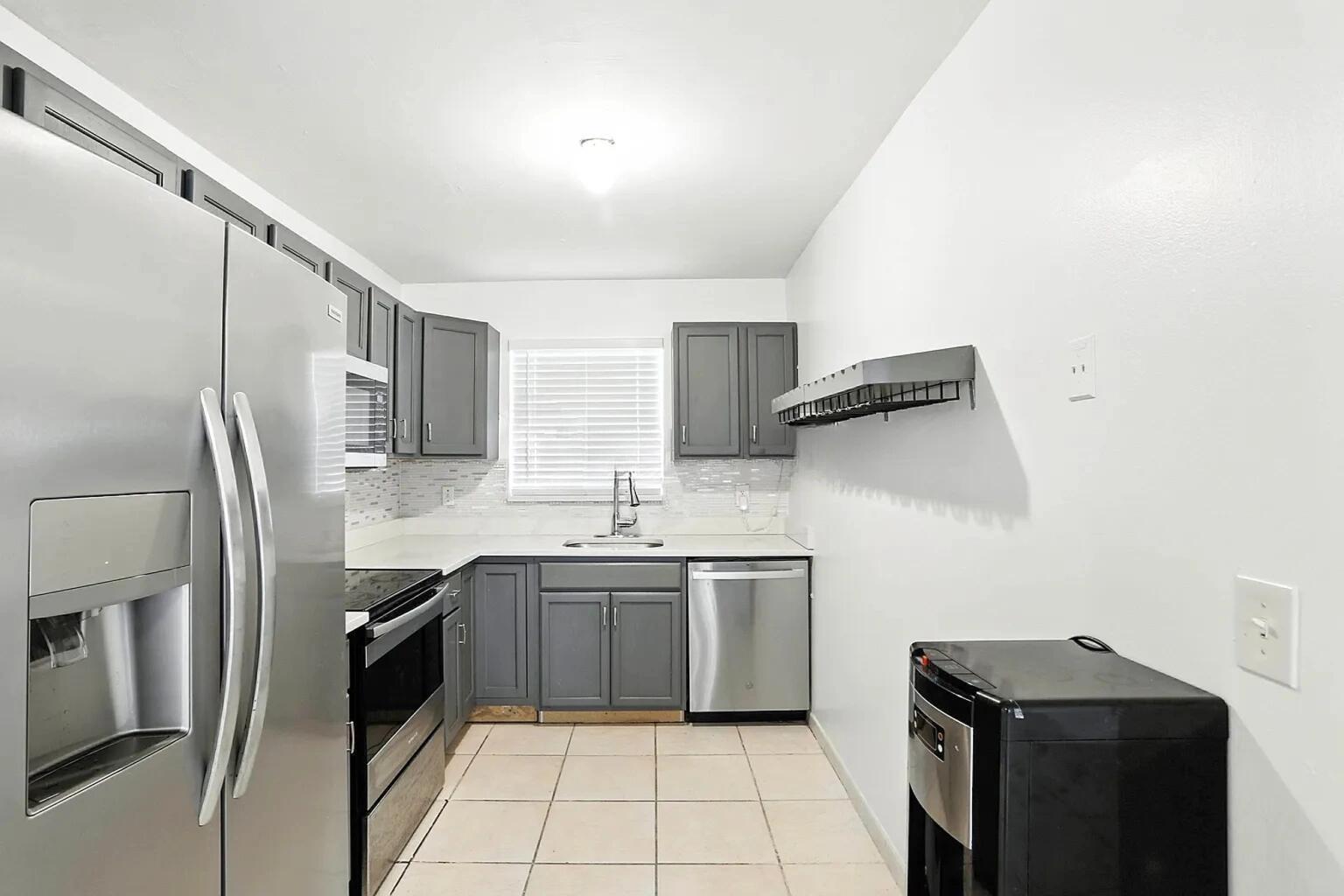 3050 Norwood Place # N112, Boca Raton FL 33431 photo 2