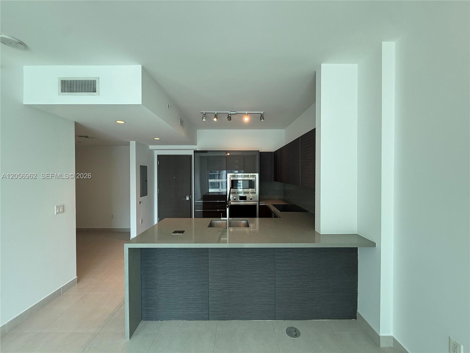 1080 Brickell Ave # 3307, Miami FL 33131 photo 2