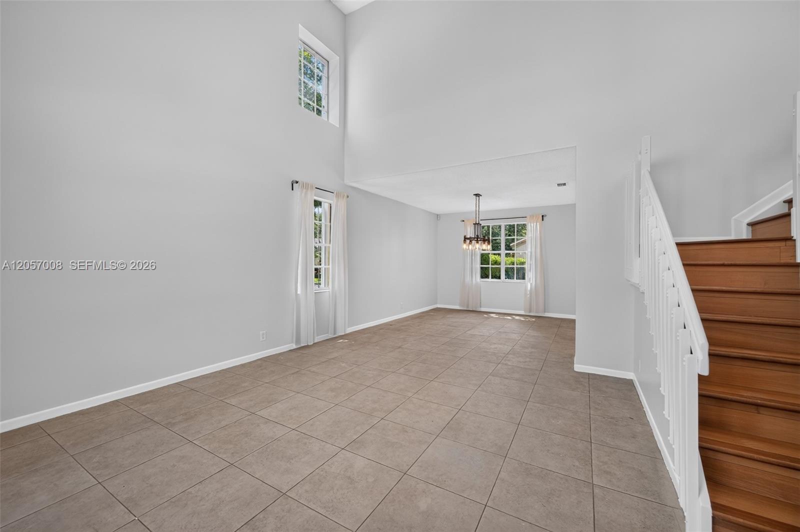 498 Cambridge Ln, Weston FL 33326 photo 5