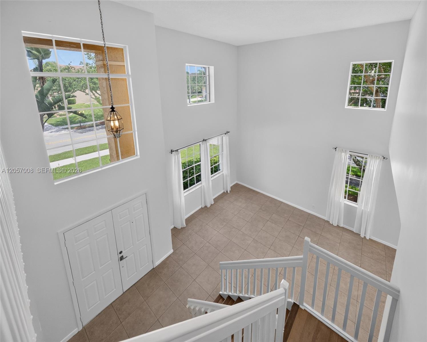 498 Cambridge Ln, Weston FL 33326 photo 4