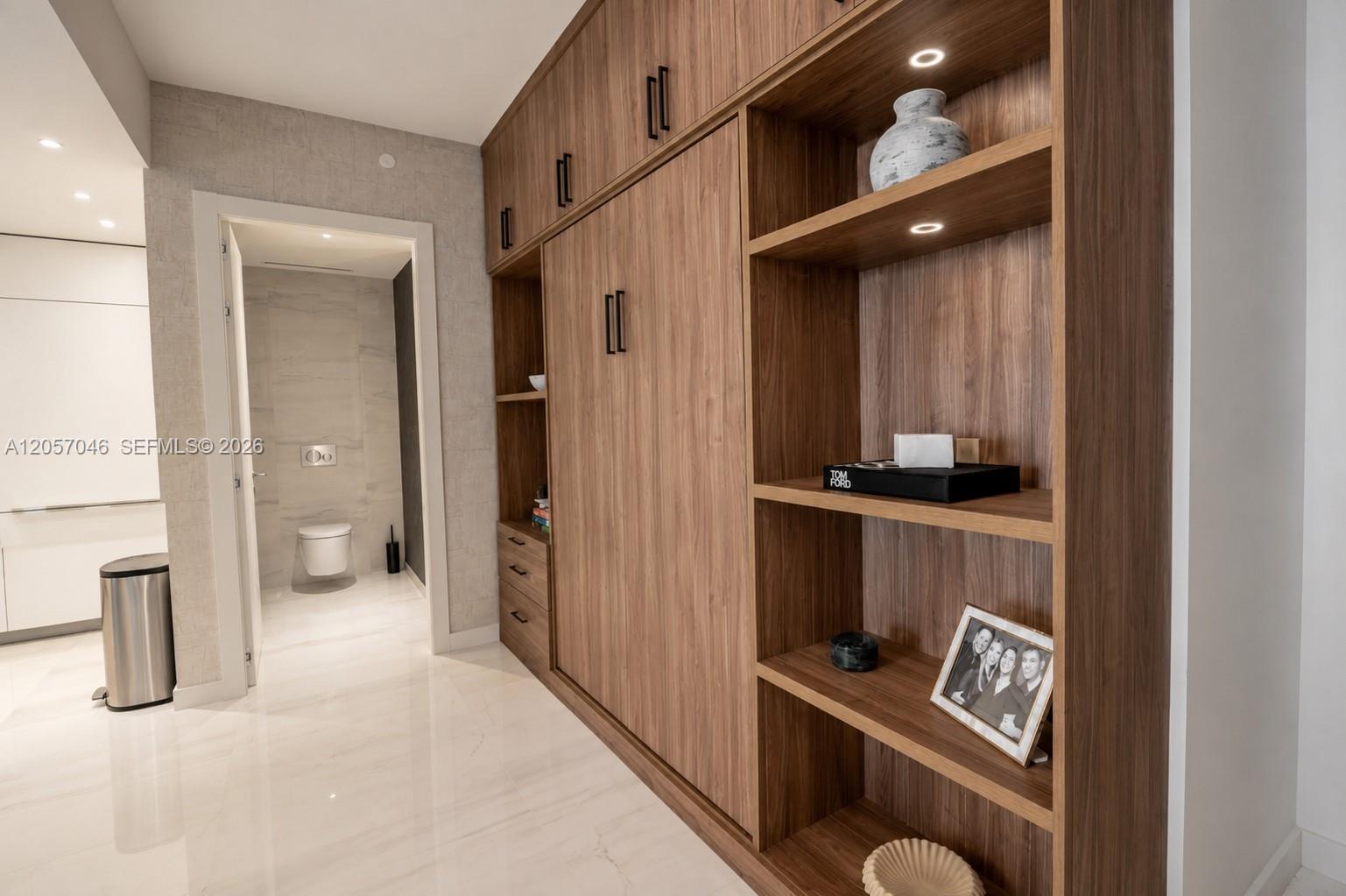 300 Biscayne Boulevard Way # 3109W, Miami FL 33131 photo 3