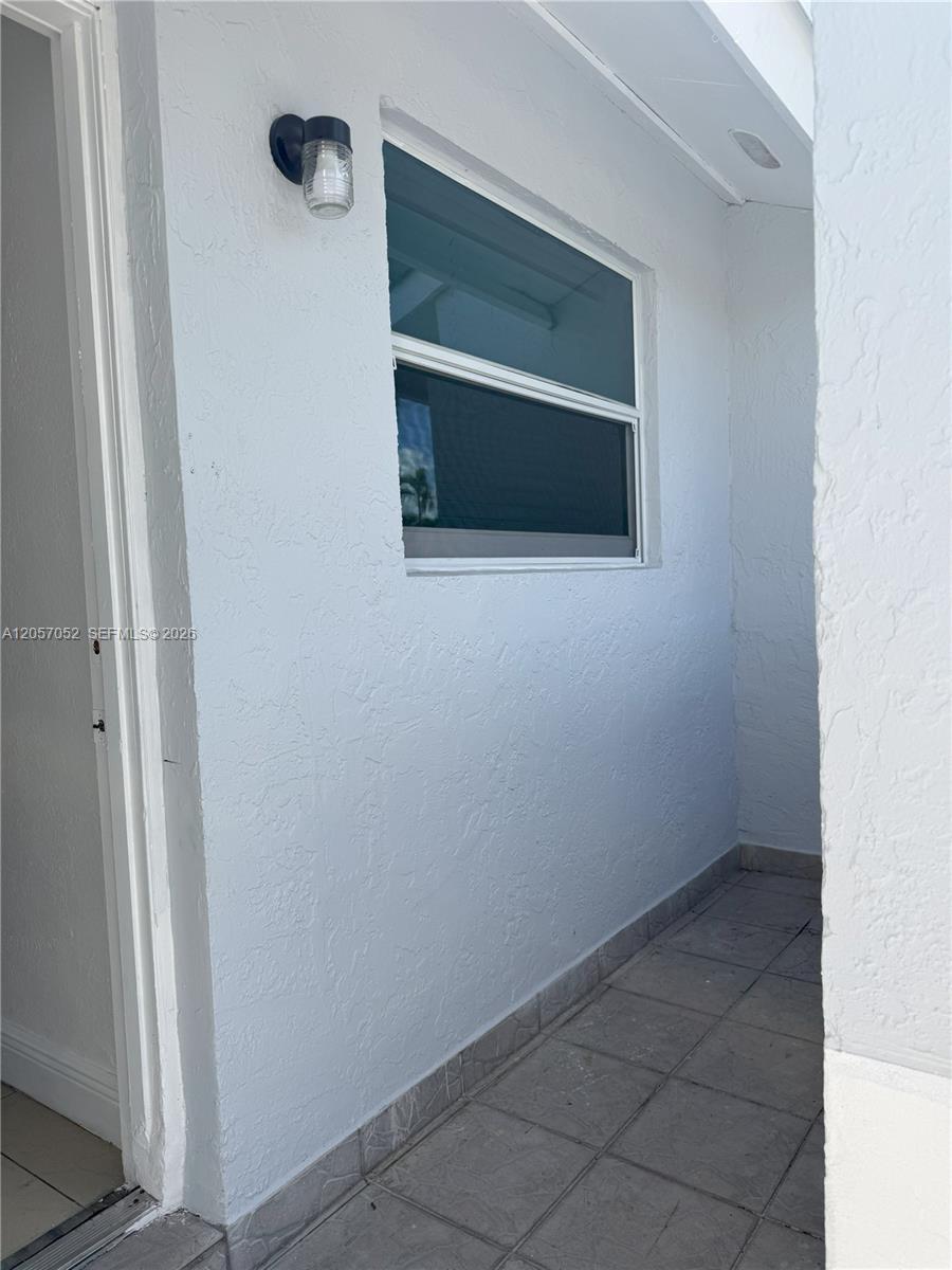 1115 SE 13 AVE, Homestead FL 33035 photo 2