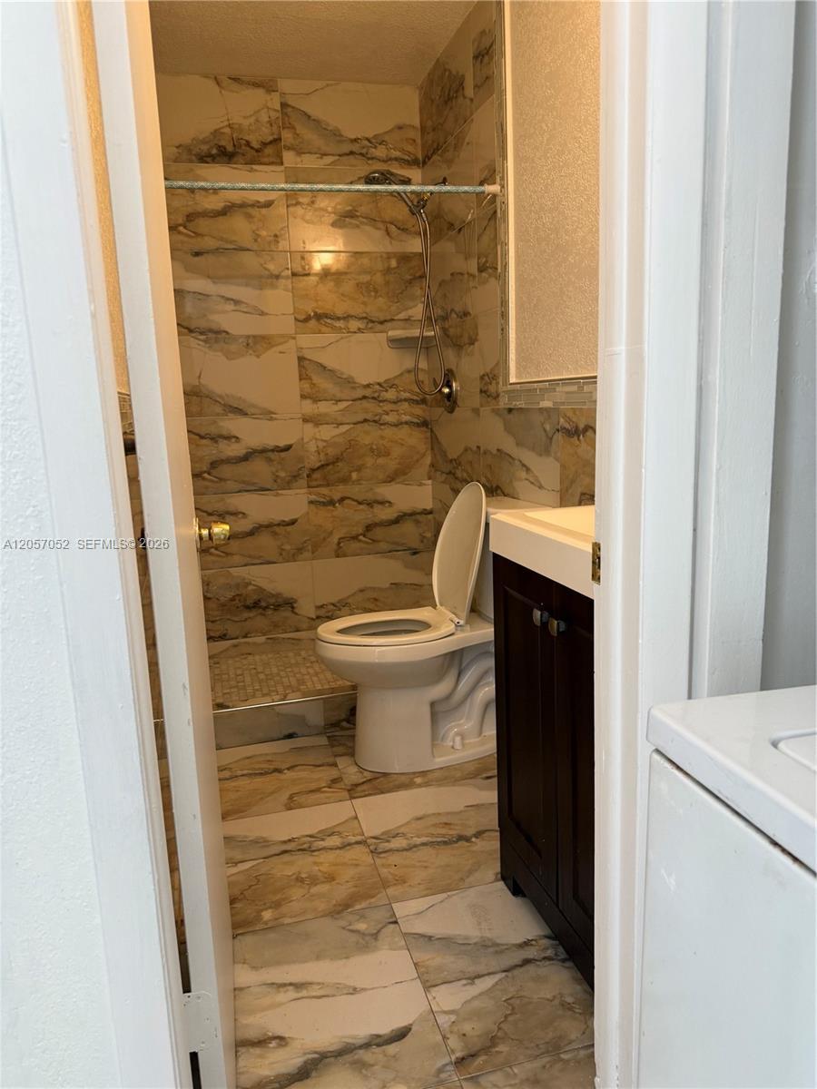 1115 SE 13 AVE, Homestead FL 33035 photo 5