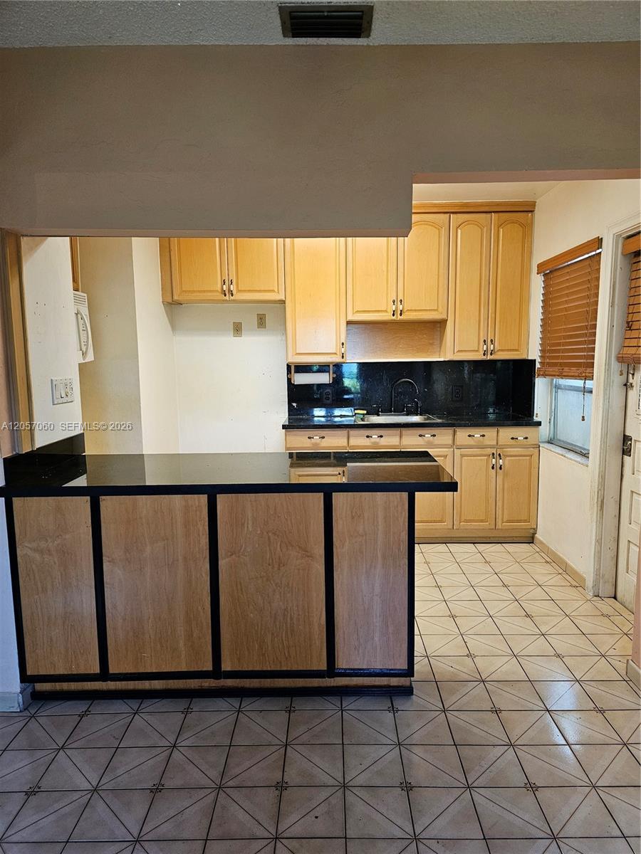 310 Ponce De Leon Blvd, Coral Gables FL 33134 photo 5