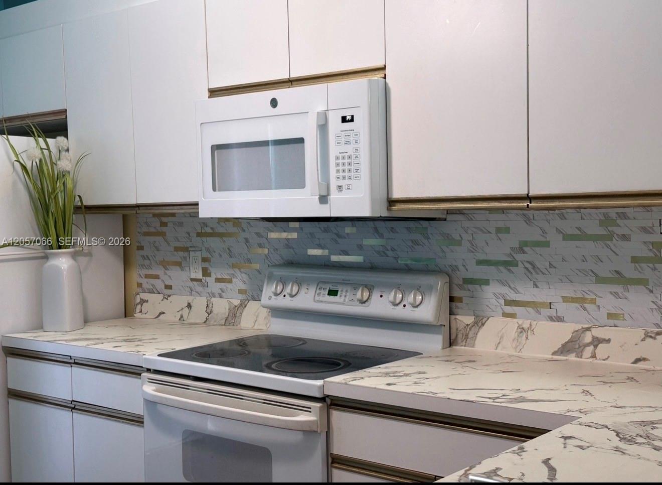 773 Crystal Lake Dr # 773, Deerfield Beach FL 33064 photo 5