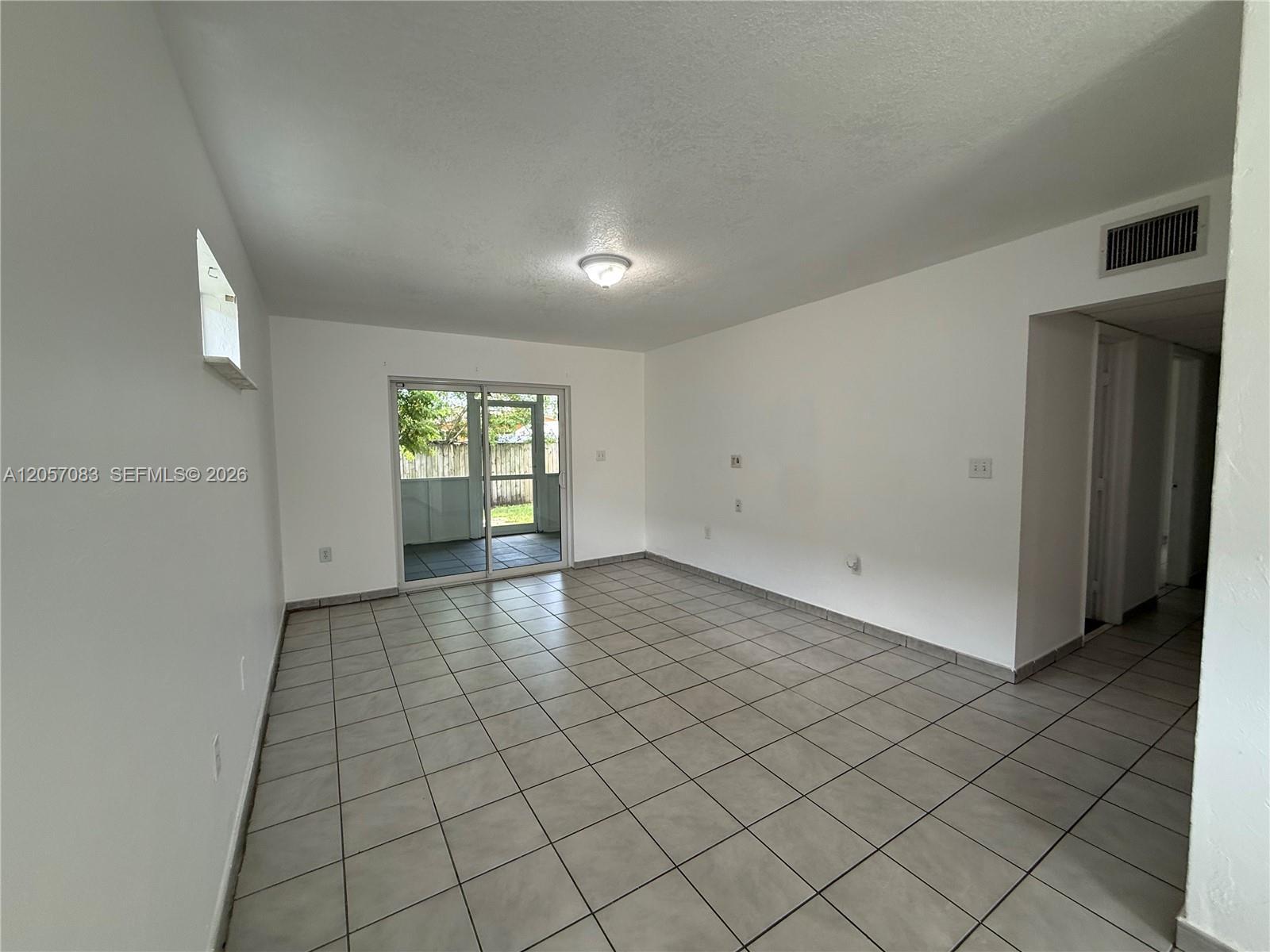 7550 NW 2nd Ter # 7750, Miami FL 33126 photo 2