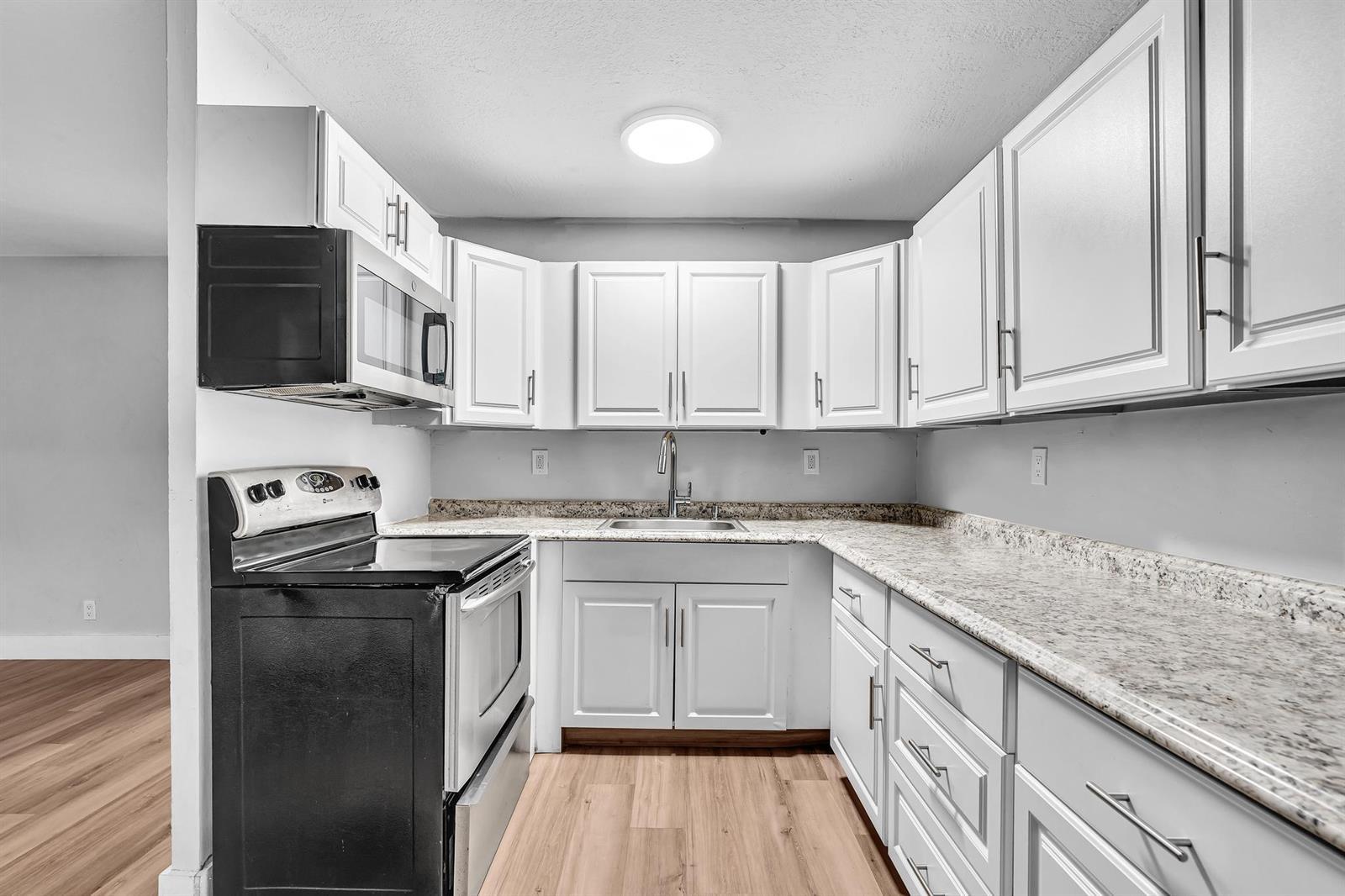 232 SE 9th Avenue # 2, Pompano Beach FL 33060 photo 4