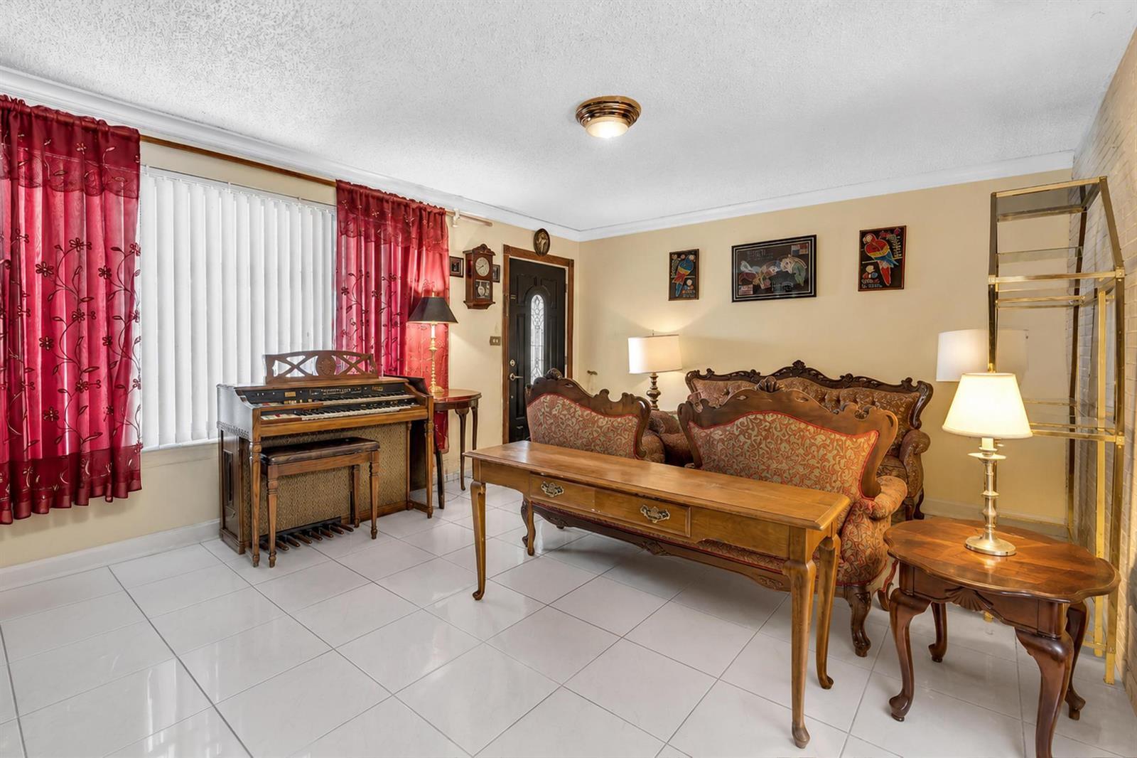 2131 Acapulco Drive, Miramar FL 33023 photo 4