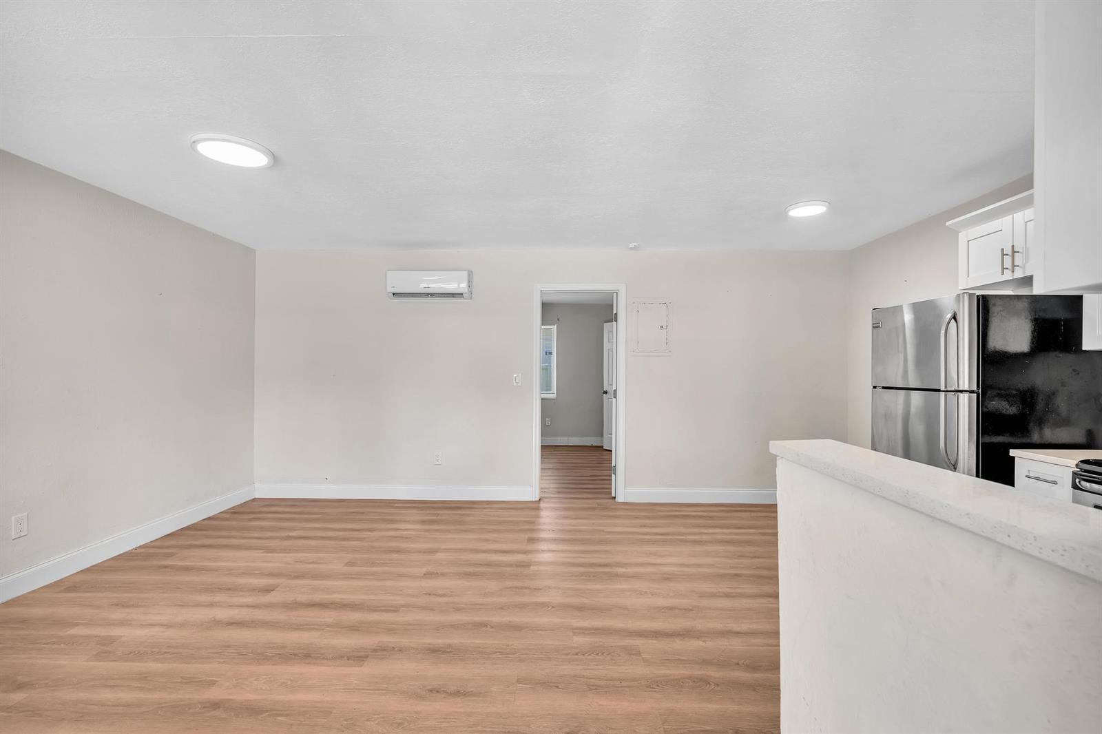 800 MOFFETT Street # 3, Hallandale Beach FL 33009 photo 2